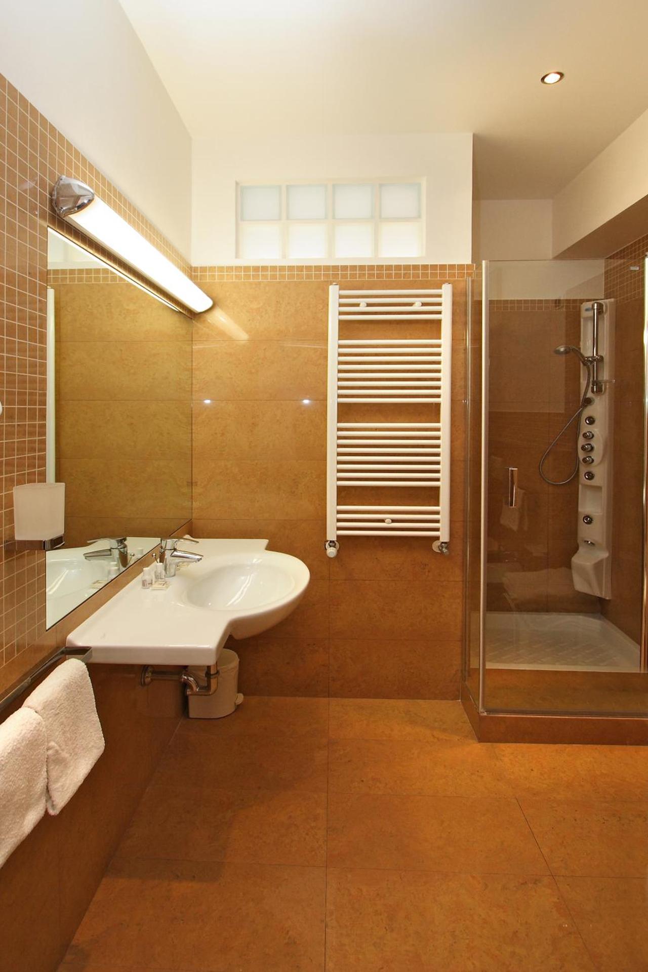 Hotel Roma - Photo 21