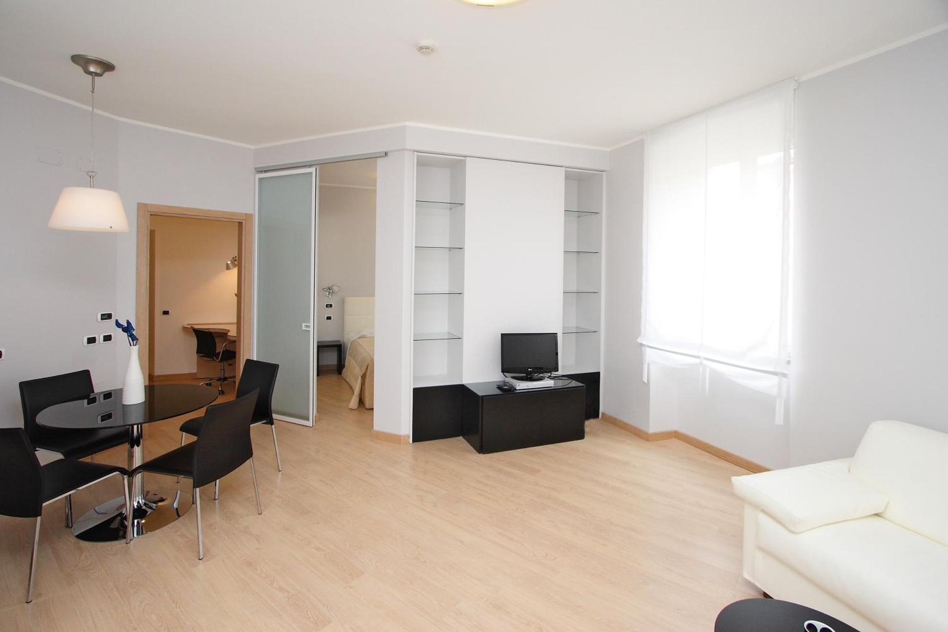 Hotel Roma - Photo 38