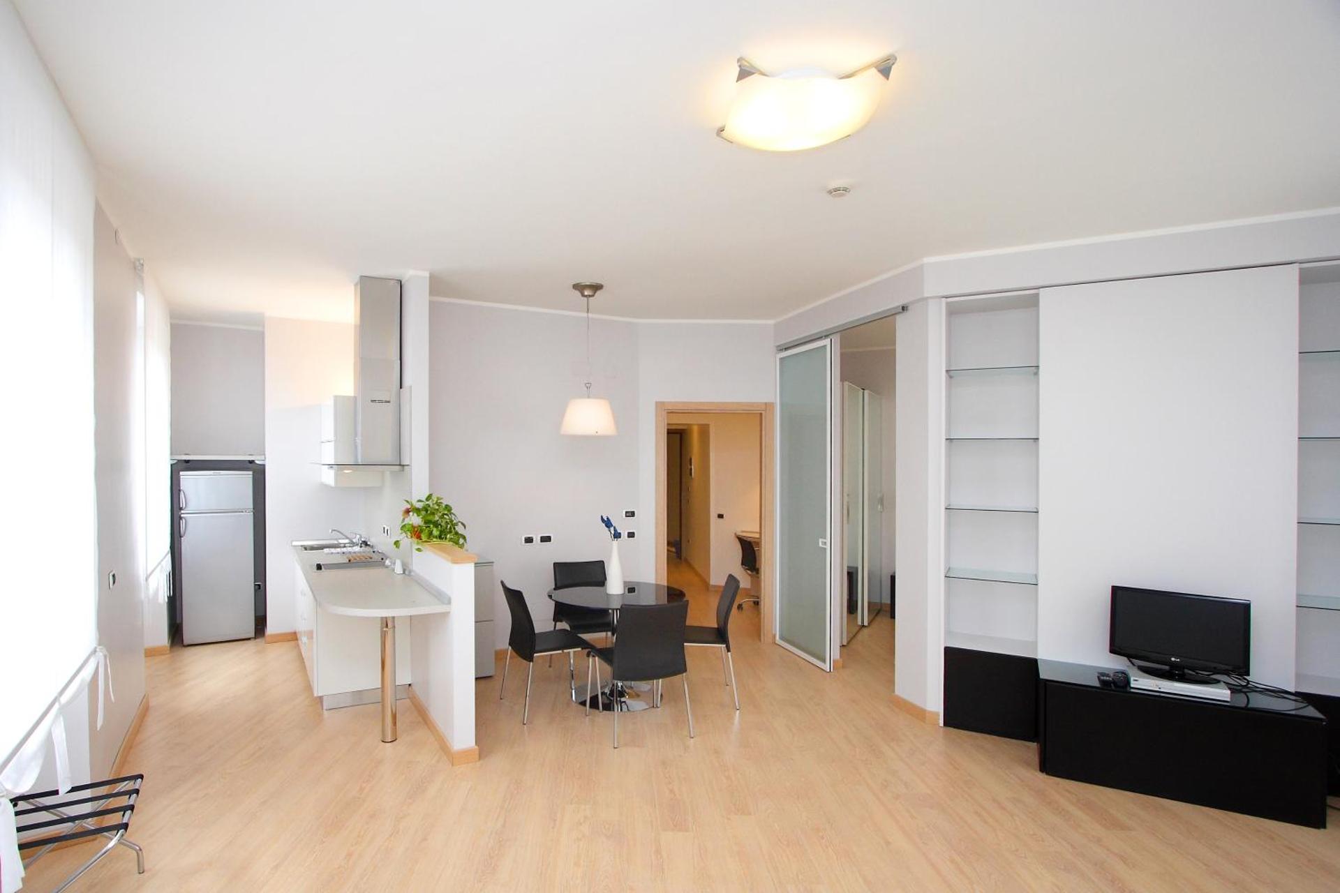 Hotel Roma - Photo 33