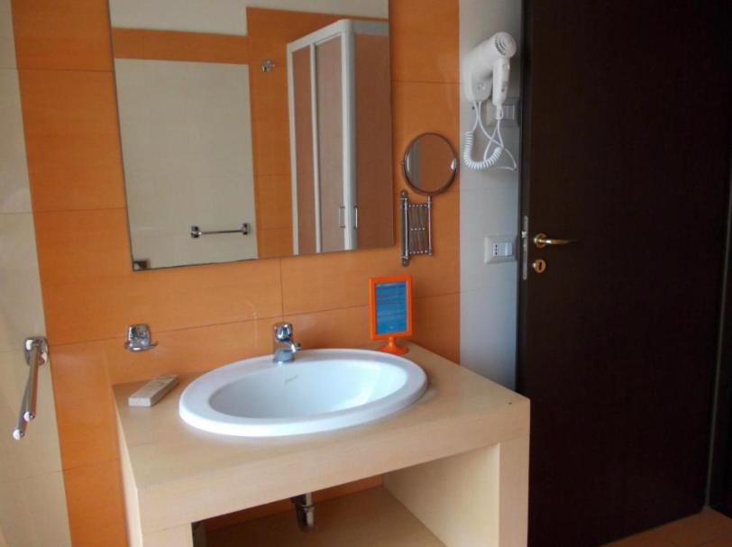 Hotel Catania Town - Photo 38