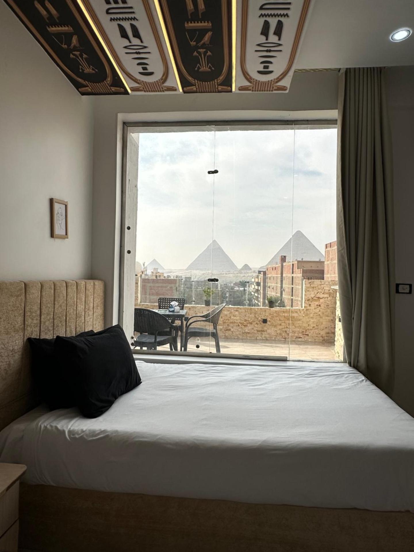 Linda Pyramids view - Photo 11