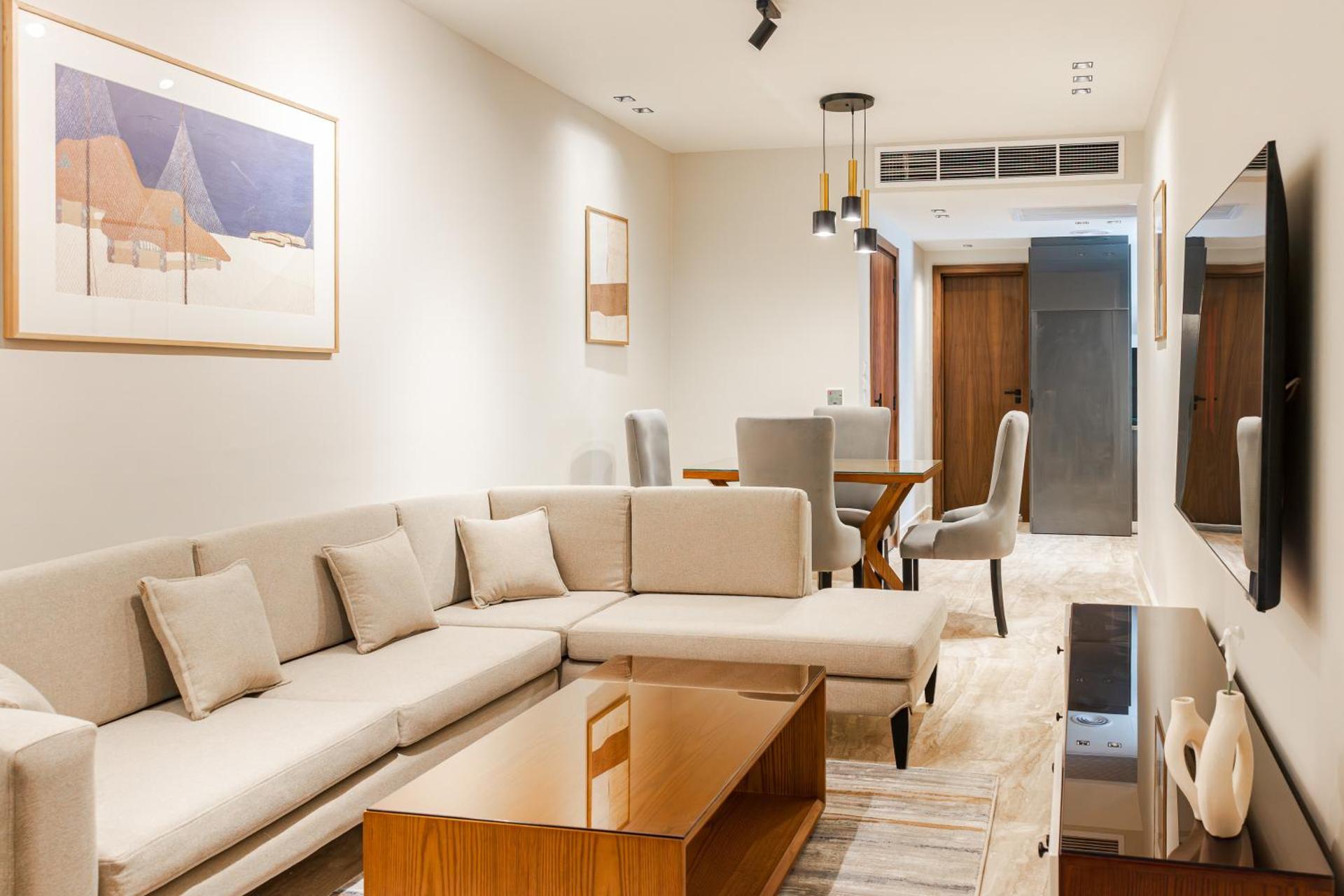 Three-Bedroom Deluxe Apartment