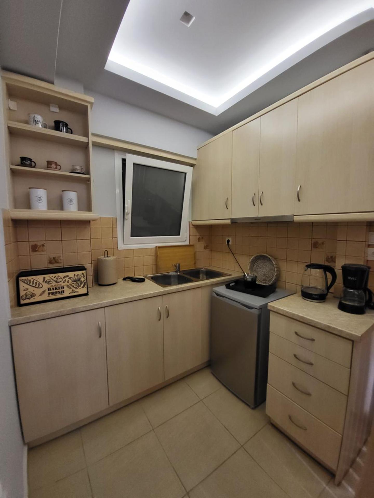 Glory Apartment 3is septemvriou - Photo 18