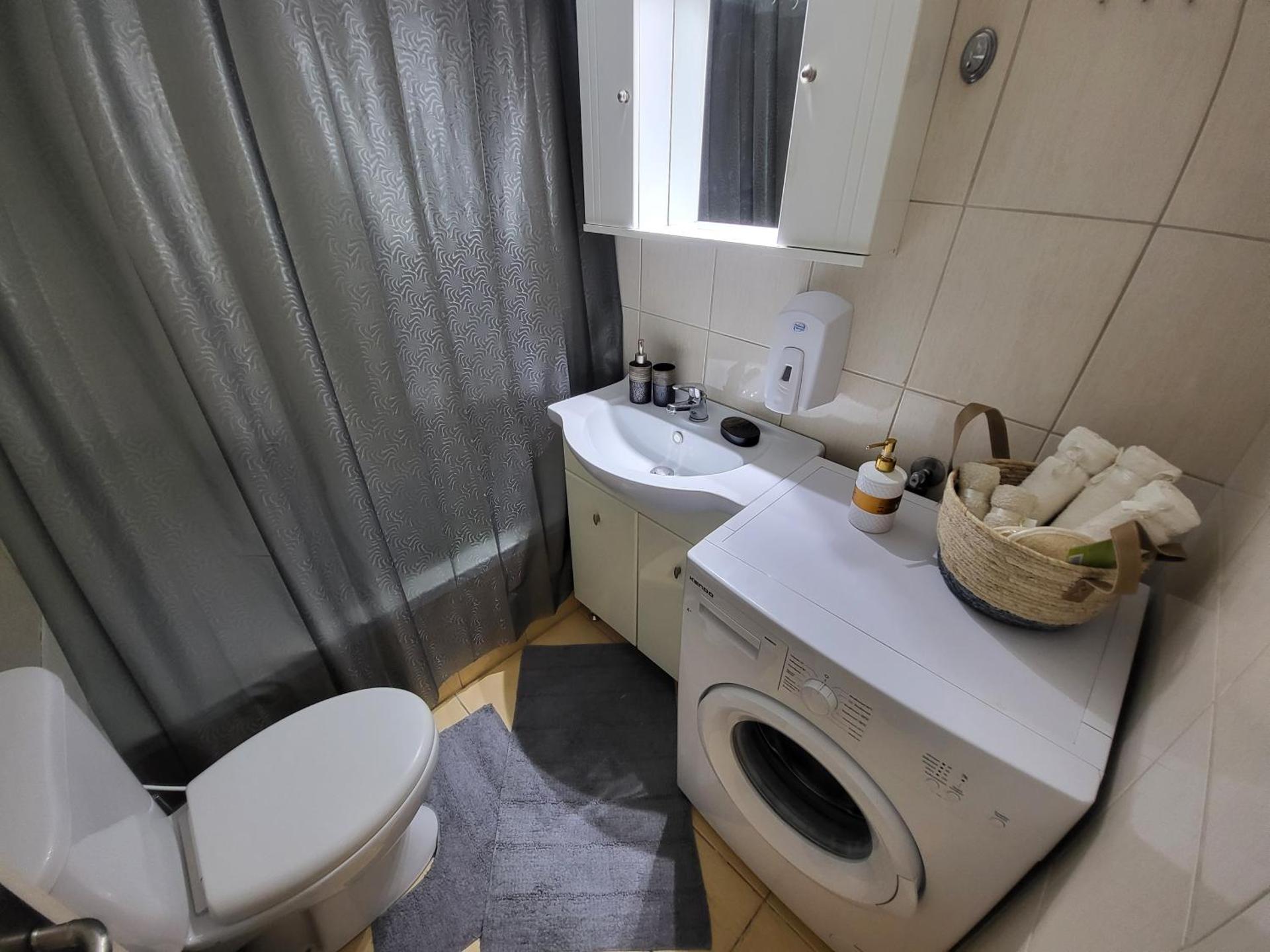 Glory Apartment 3is septemvriou - Photo 20