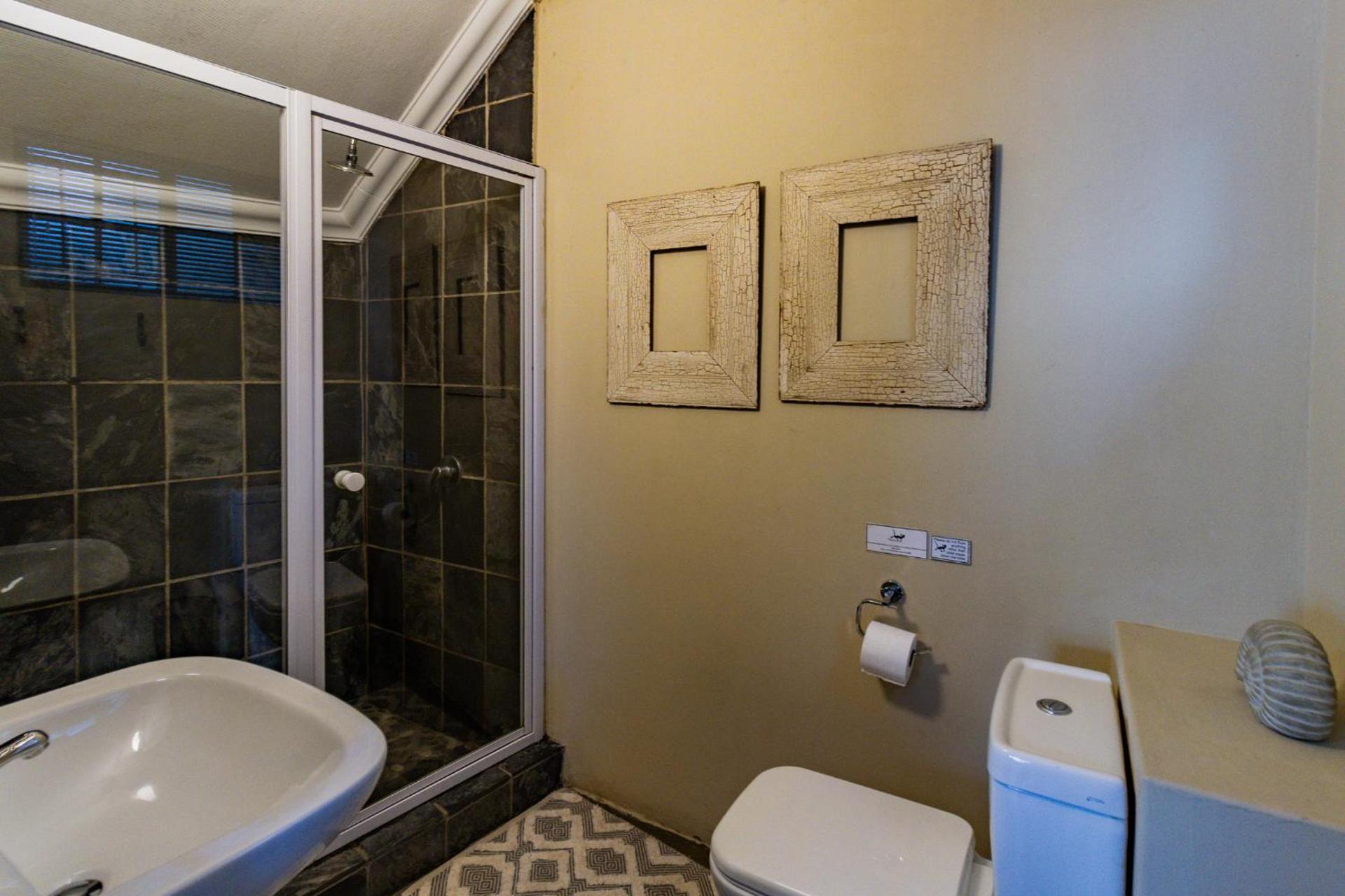 Pumleni Guesthouse - Photo 53