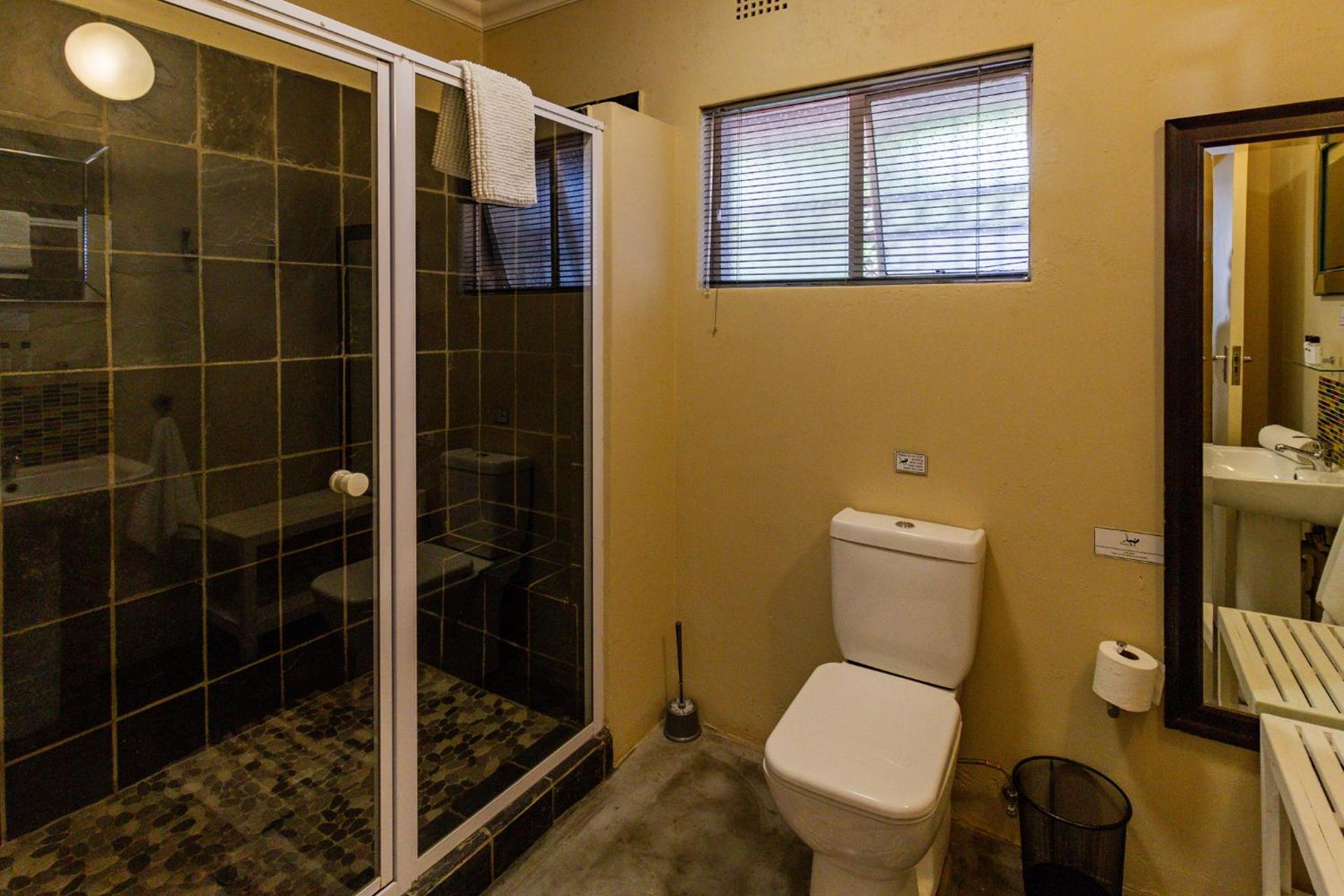 Pumleni Guesthouse - Photo 51