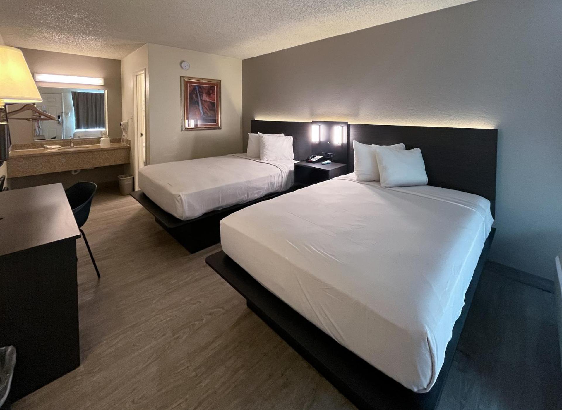 Motel 6 Las Vegas, NV - Strip - Photo 9