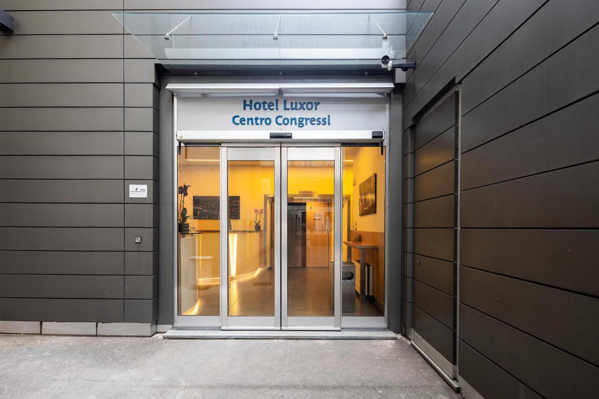 Best Western Hotel Luxor - Photo 100