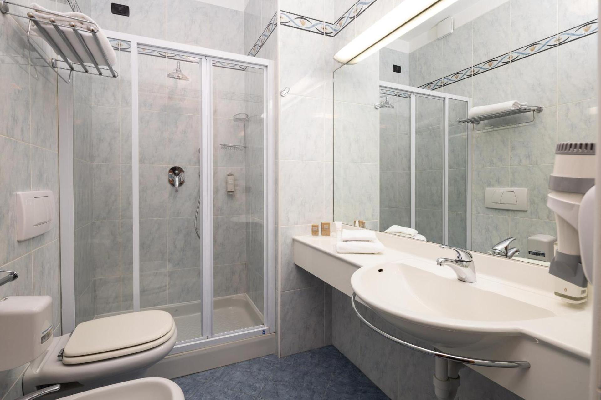 Best Western Hotel Luxor - Photo 40