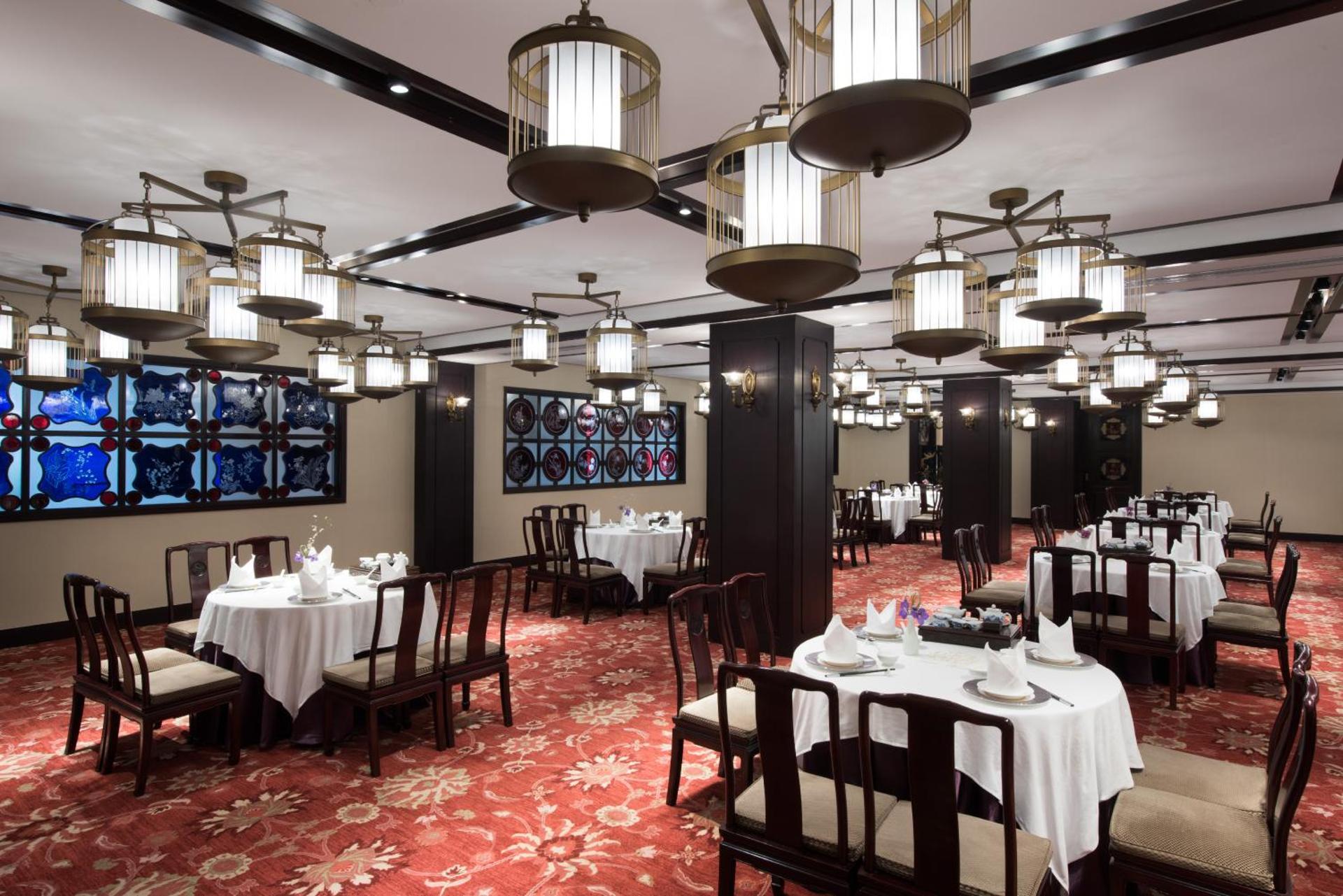 White Swan Hotel - Photo 7