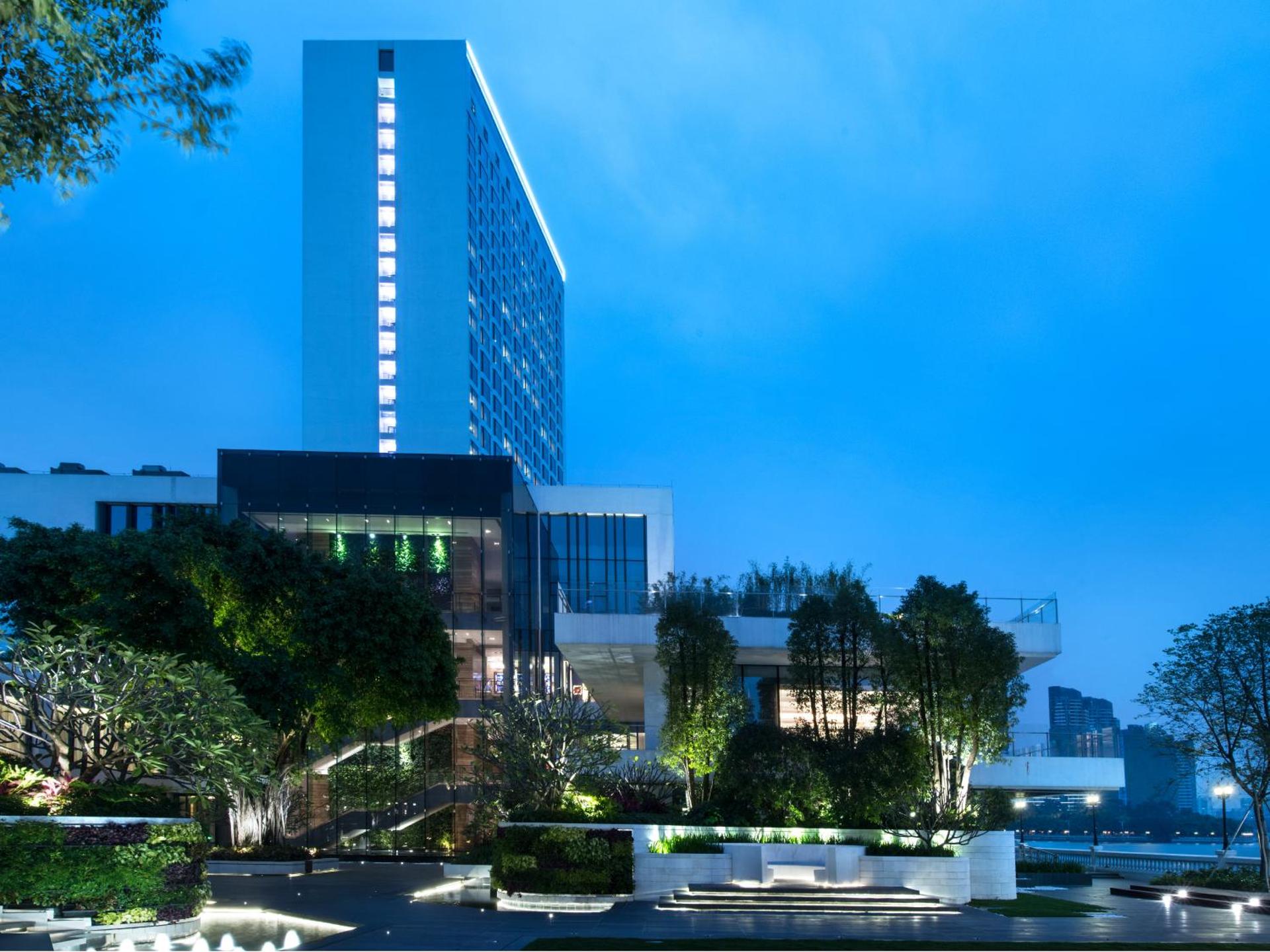 White Swan Hotel - Photo 57