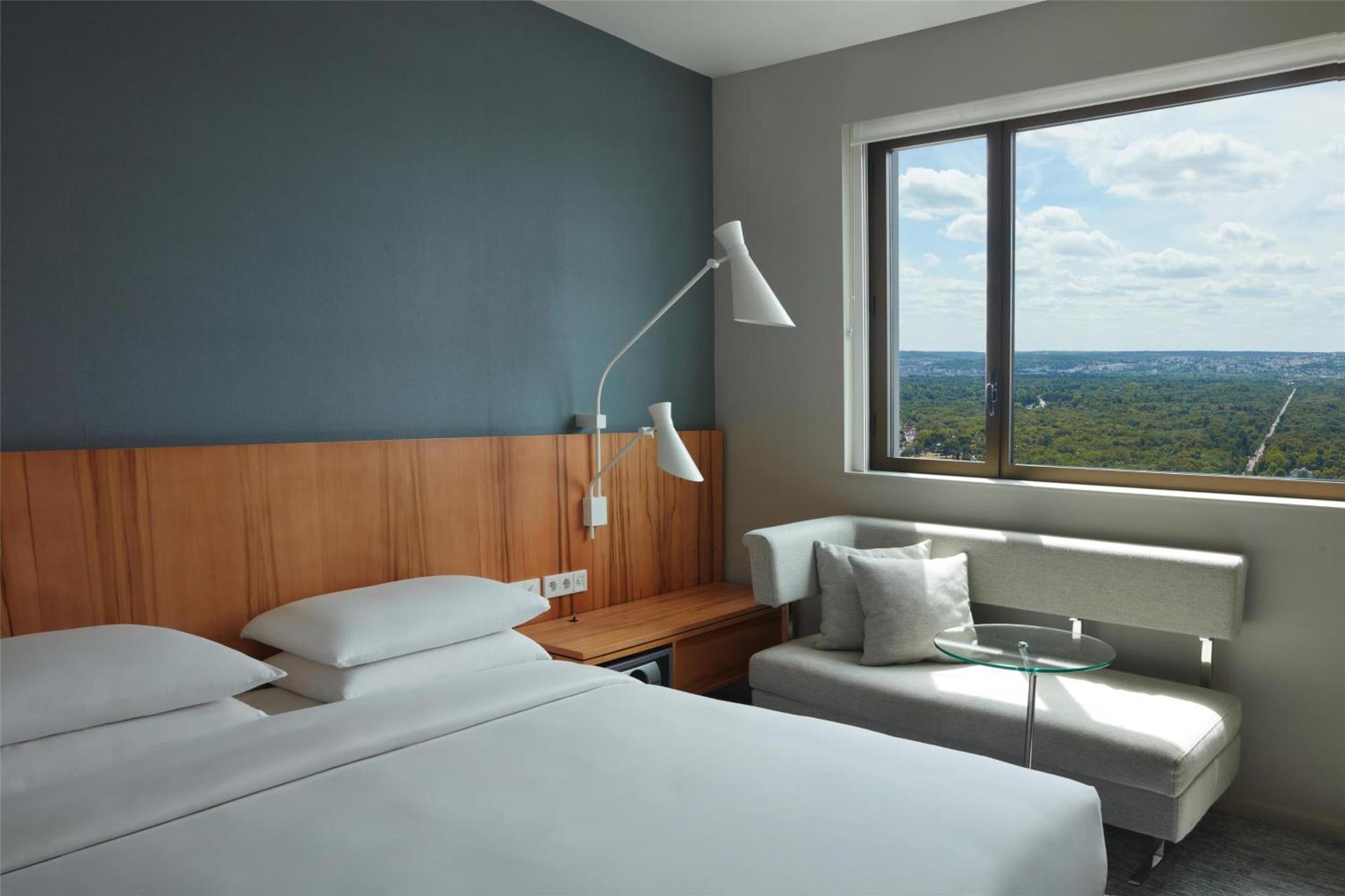 Hyatt Regency Paris Etoile - Photo 25