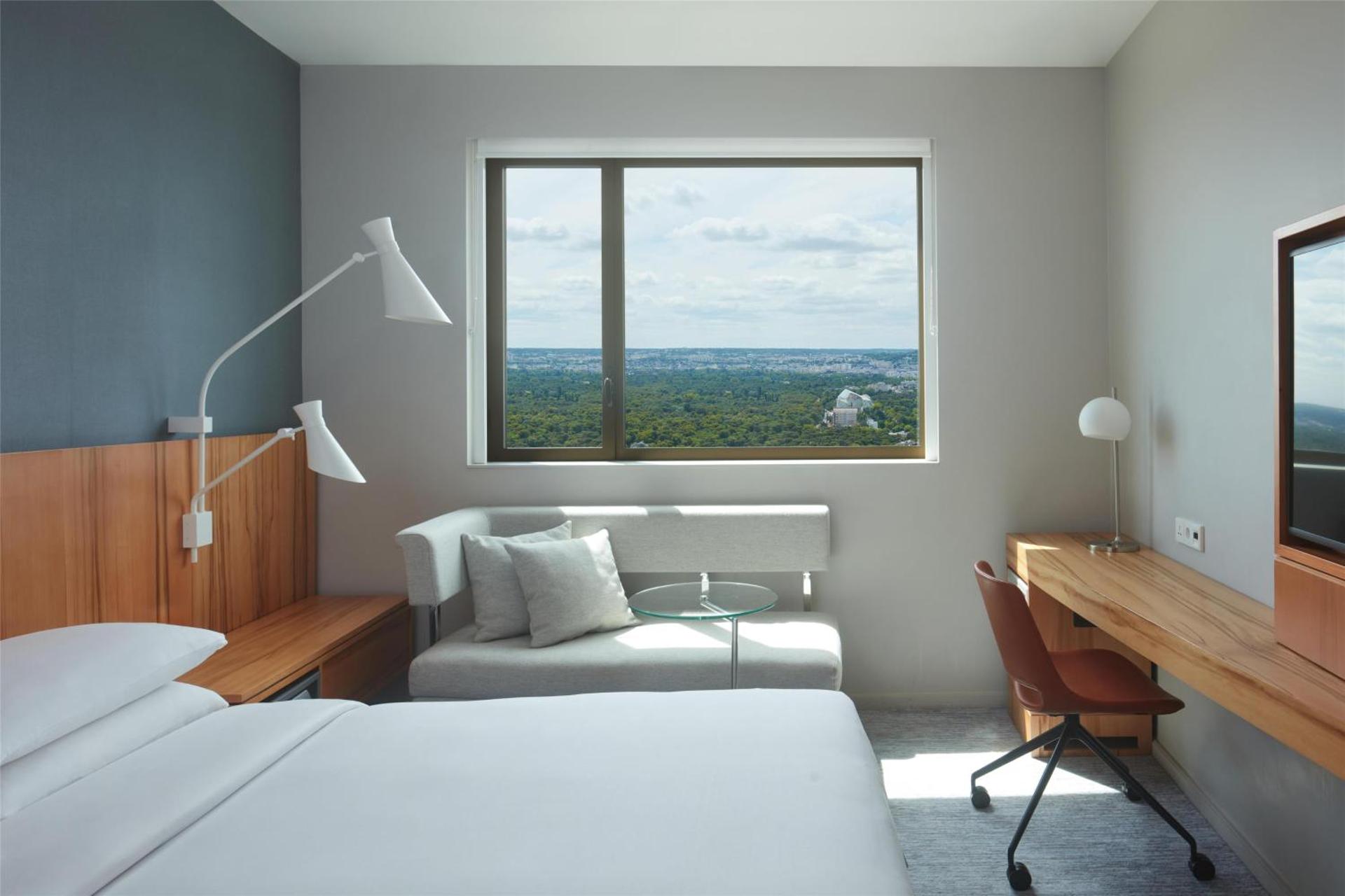 Hyatt Regency Paris Etoile - Photo 26