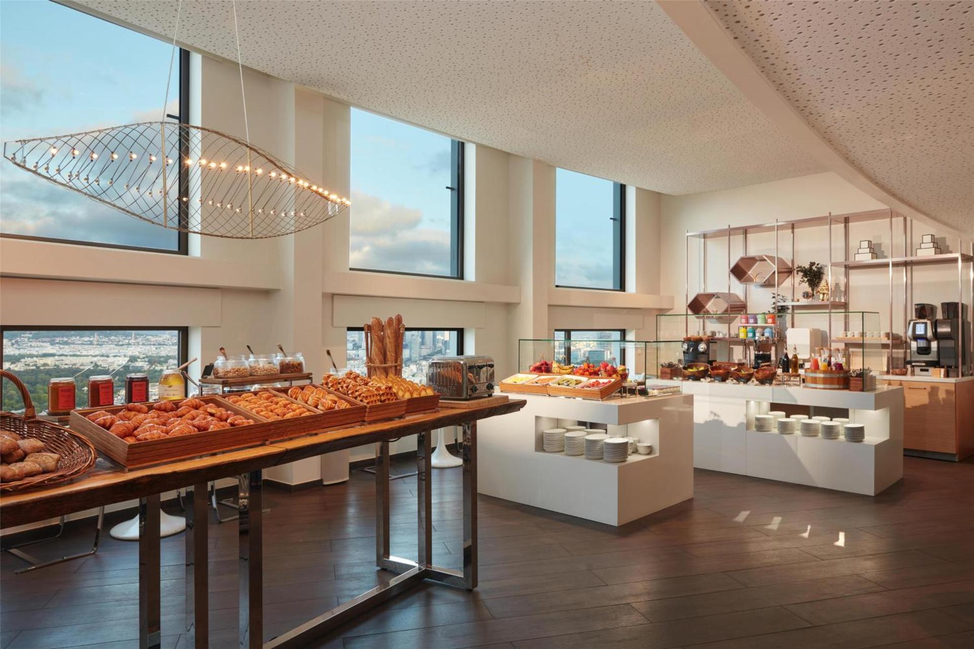 Hyatt Regency Paris Etoile - Photo 94