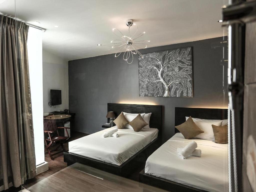 De Art Hotel - Photo 74