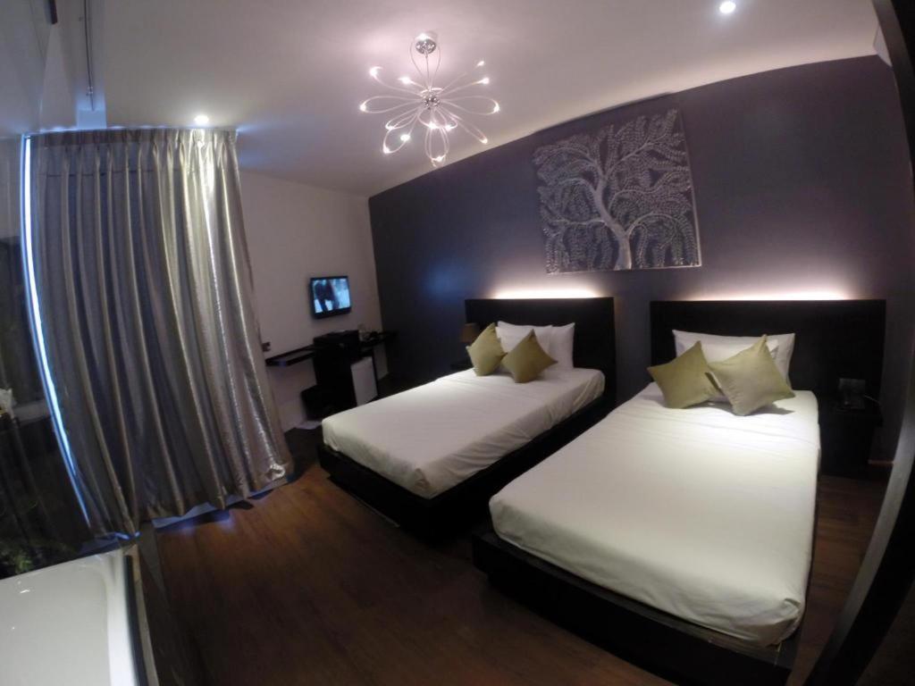 De Art Hotel - Photo 77