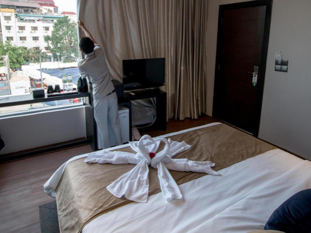 De Art Hotel - Photo 85