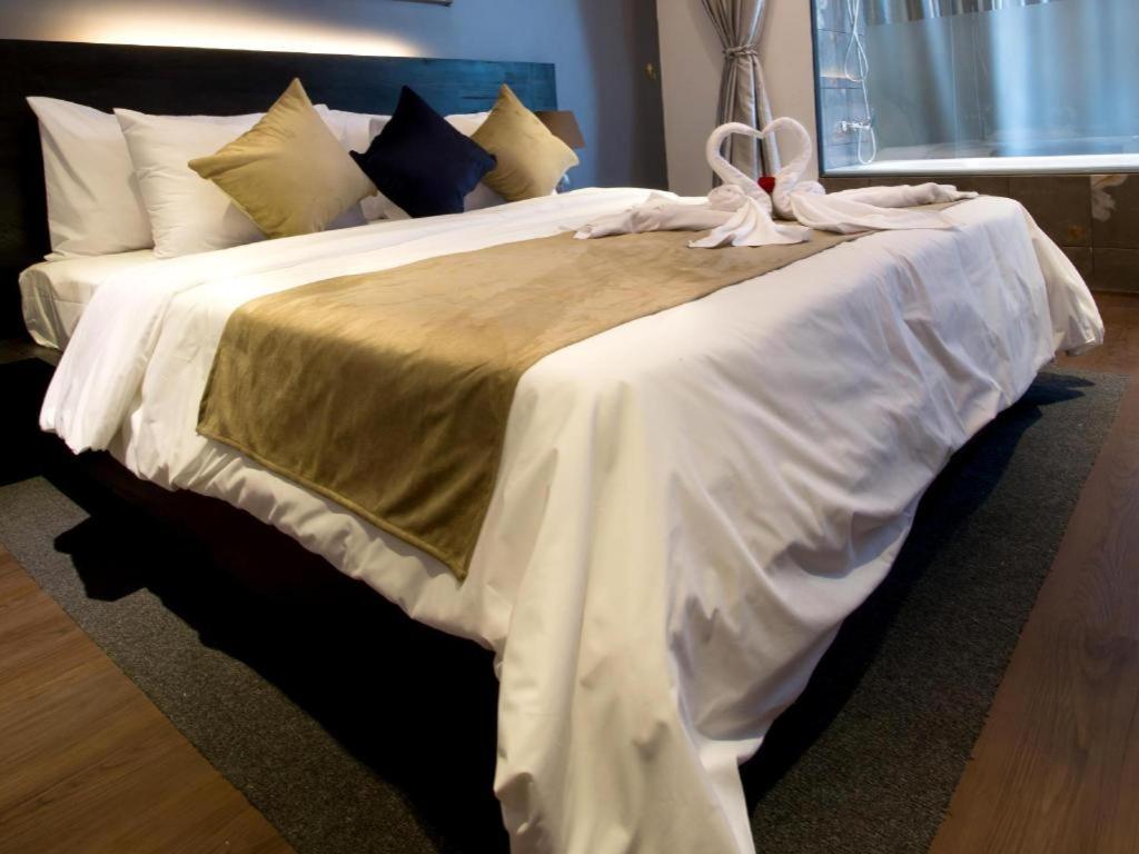 De Art Hotel - Photo 84