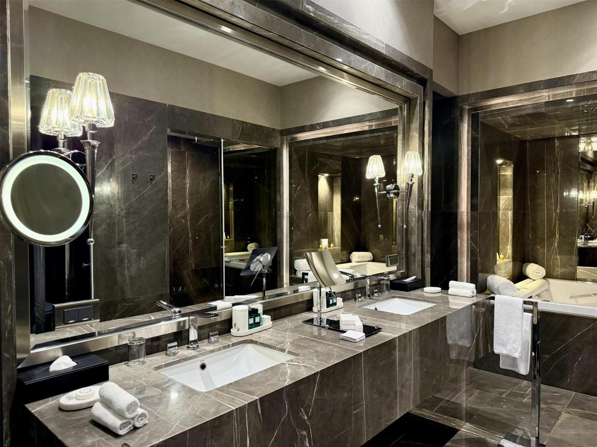 Radisson Blu Hotel & Conference Center, Niamey - Photo 158