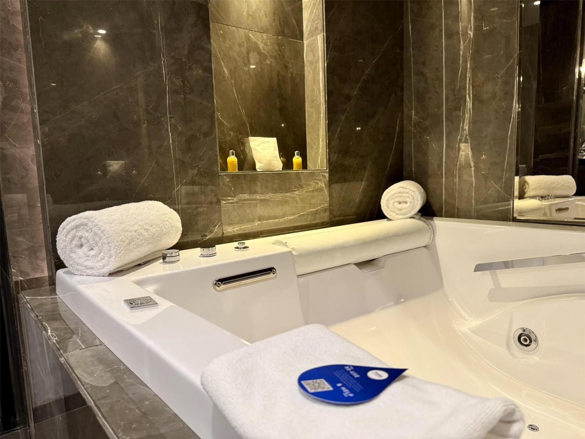 Radisson Blu Hotel & Conference Center, Niamey - Photo 159