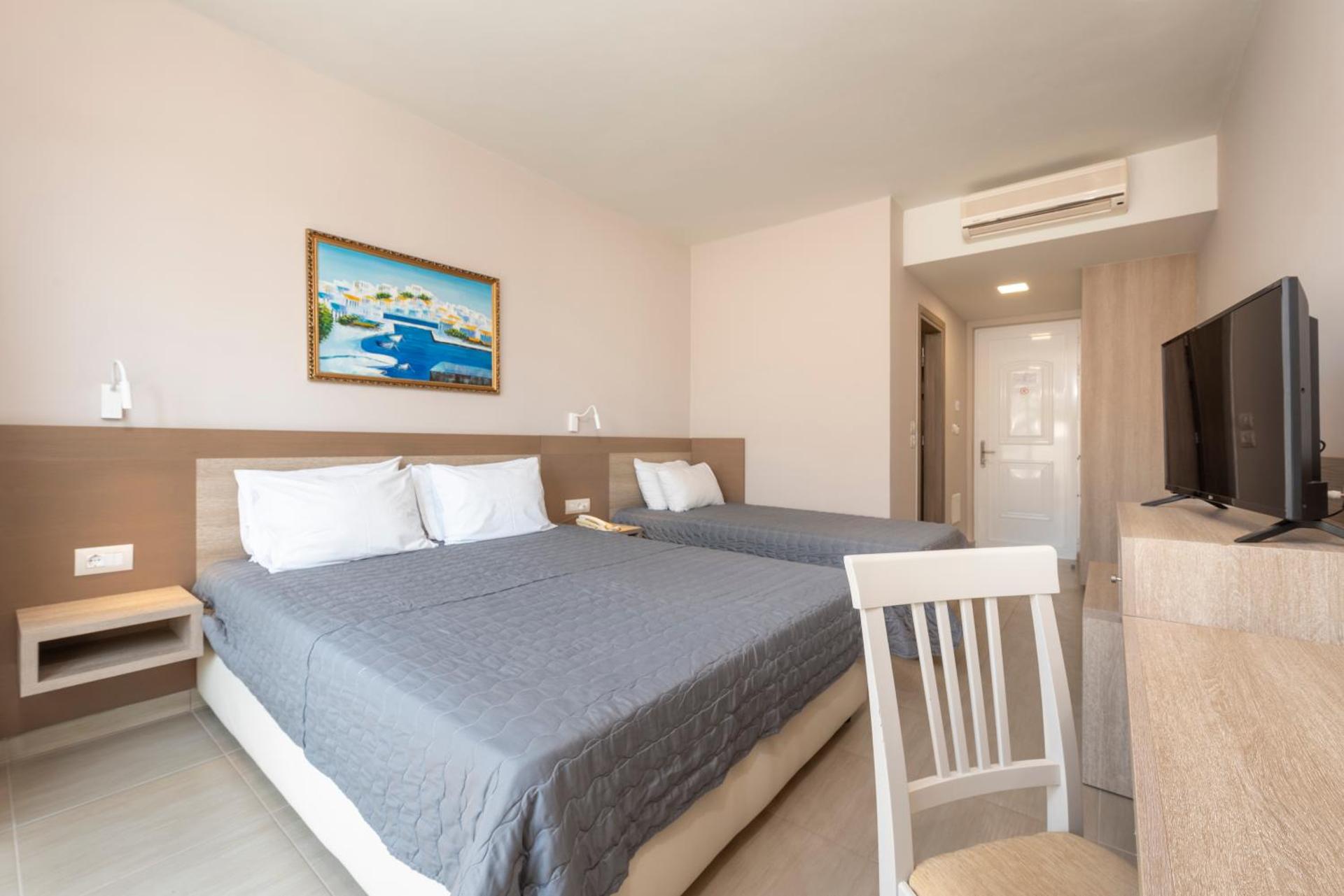 Hotel Esperia - Photo 12