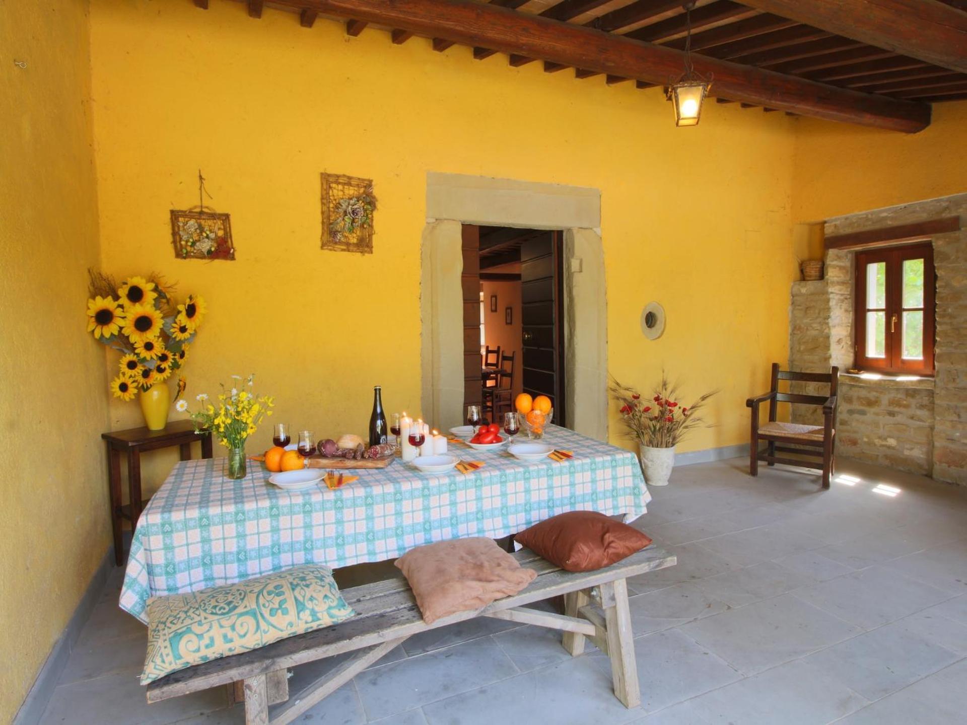 Farmhouse in Apecchio with Swimming Pool, Terrace, Garden - Photo 19