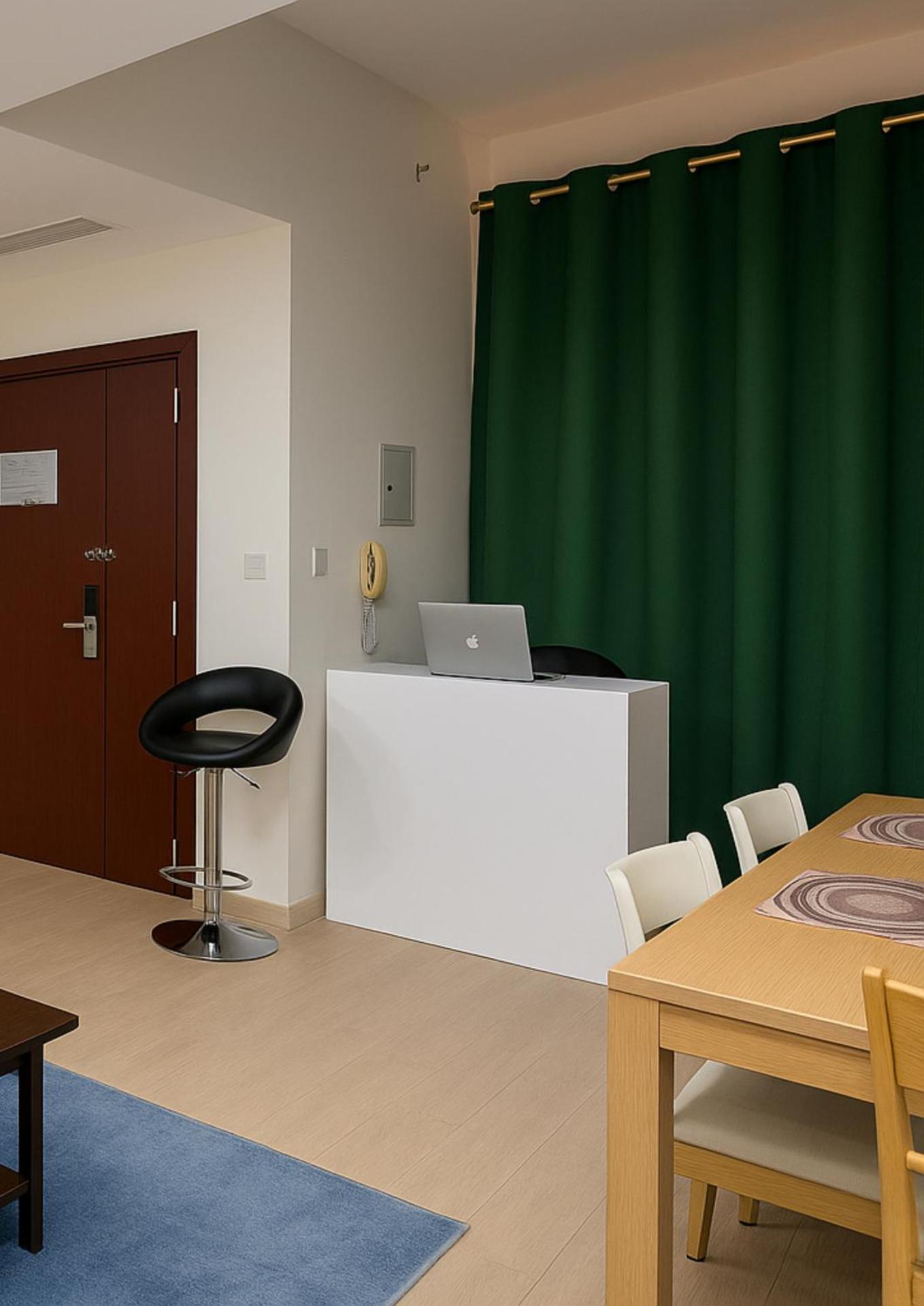 The Marina Quite Kingdom Hostel - Photo 7