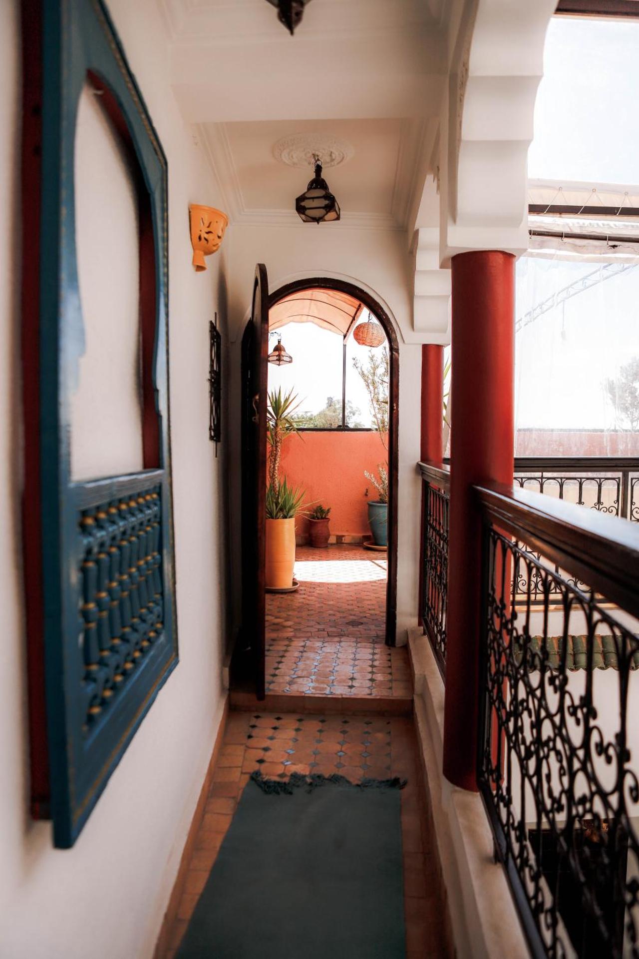 Riad Ajebel - Photo 95