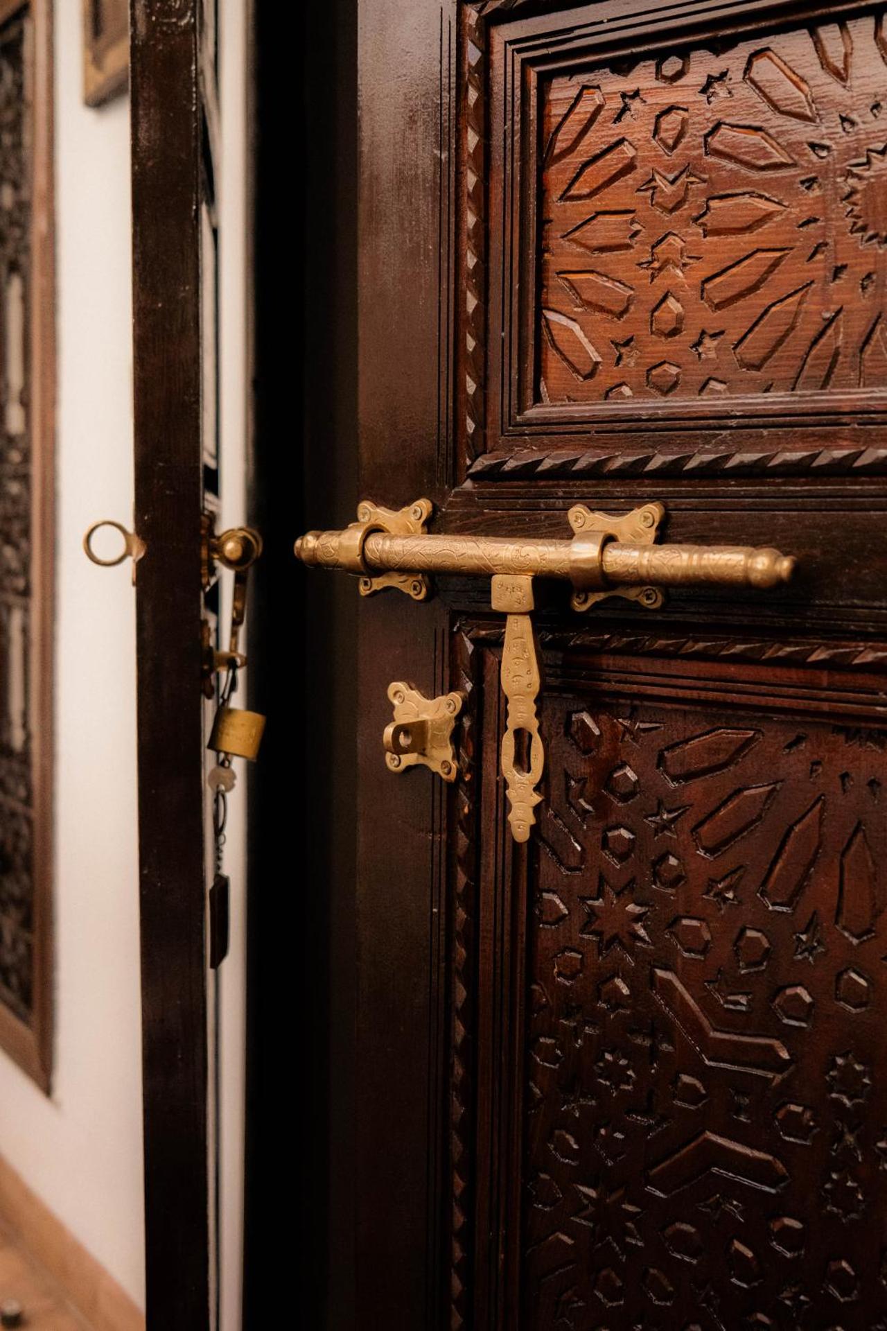 Riad Ajebel - Photo 98