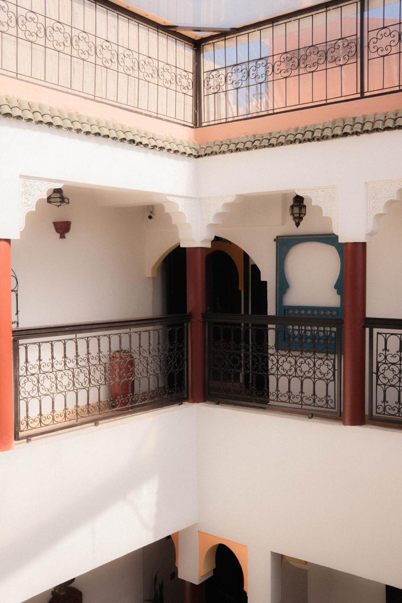 Riad Ajebel - Photo 101