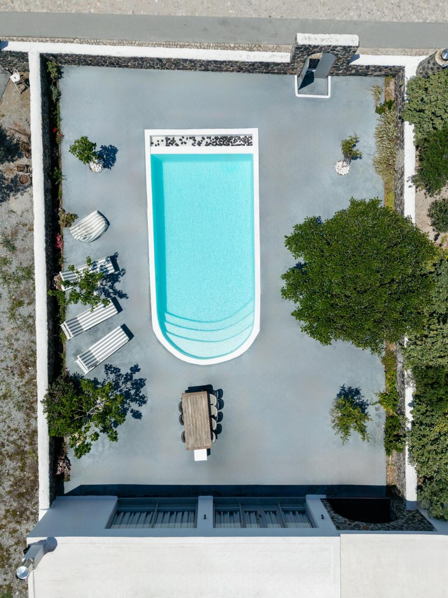 2 Bedroom Apartment with Private Pool