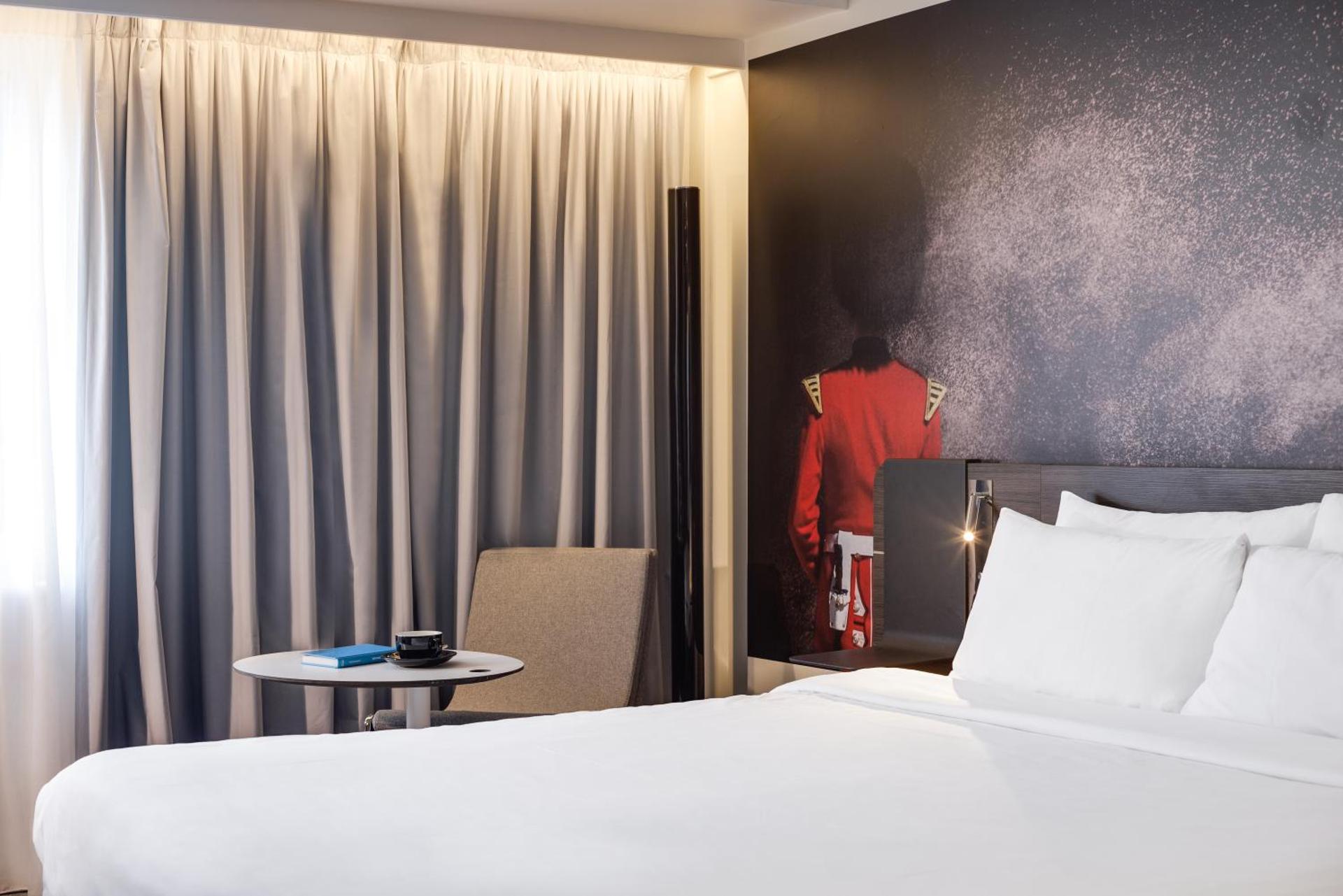 Novotel London Tower Bridge - Photo 42