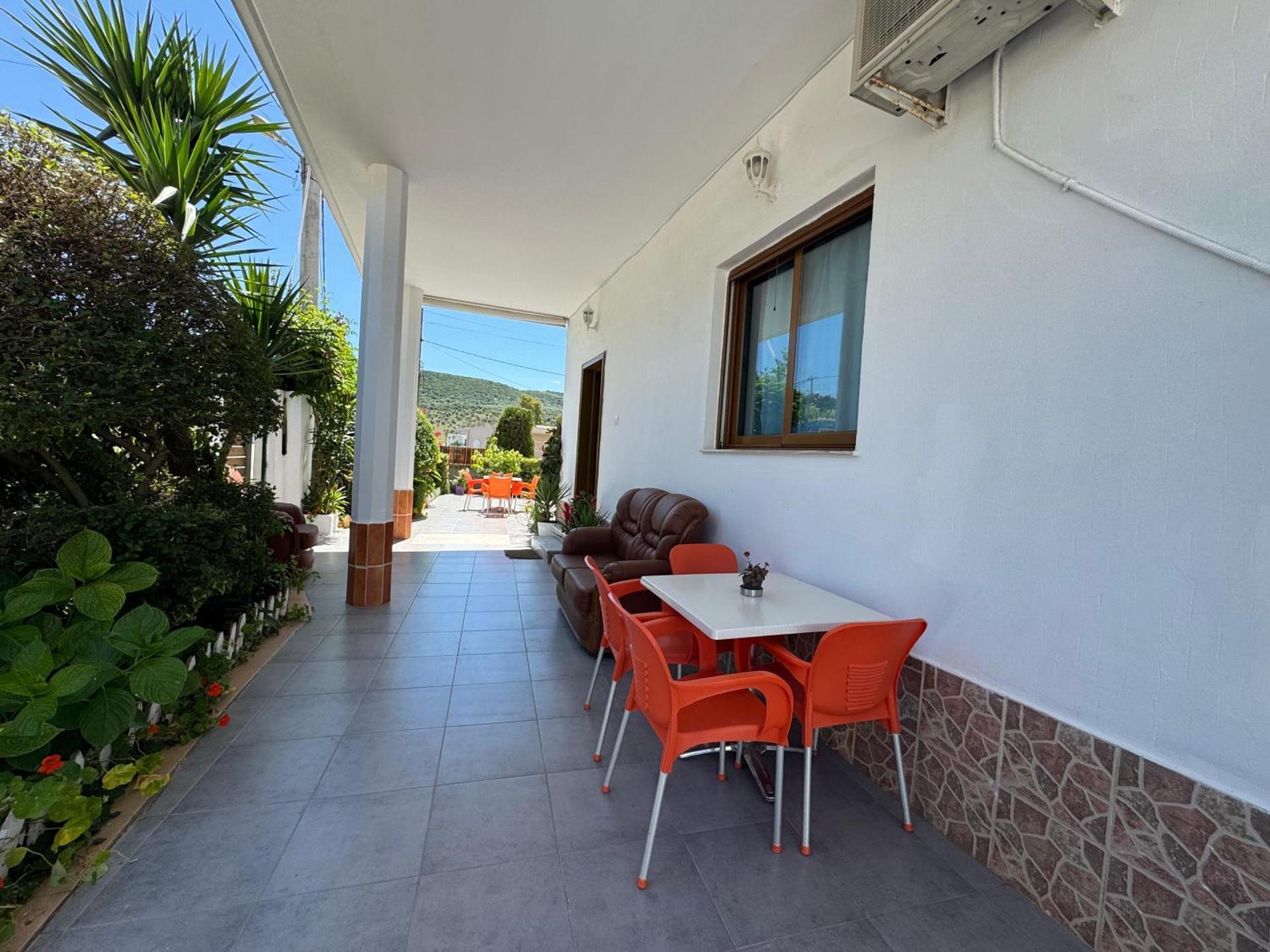 Vila Hergi - Photo 20