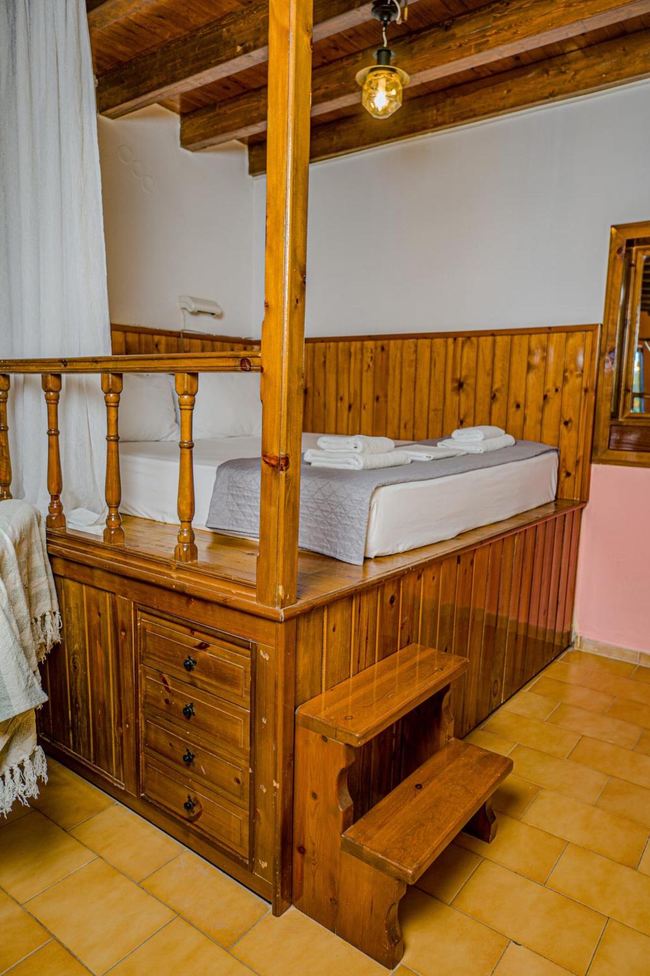 Symi Garden Studios - Photo 30