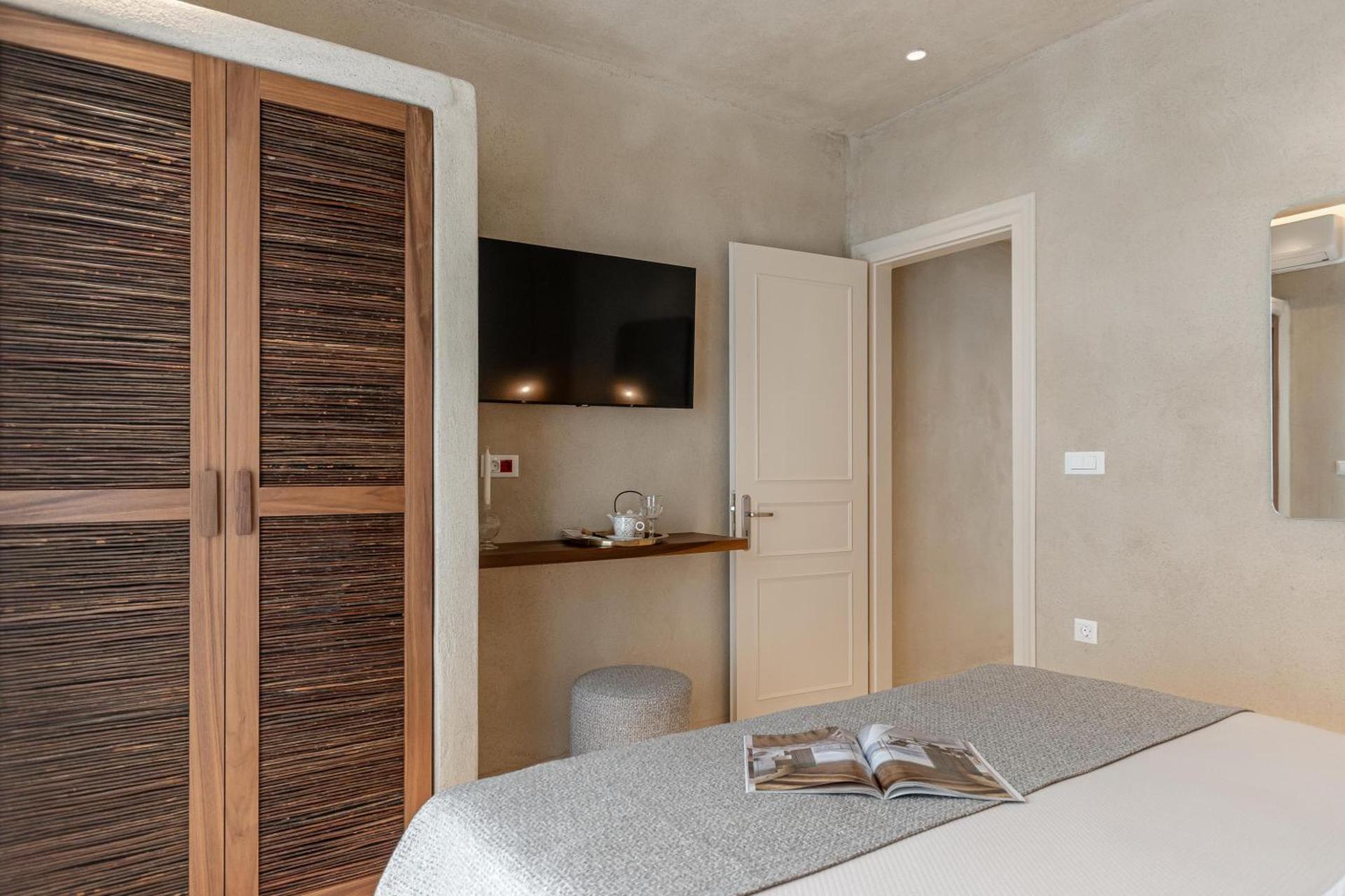 Villa Adriana Hotel - Photo 240