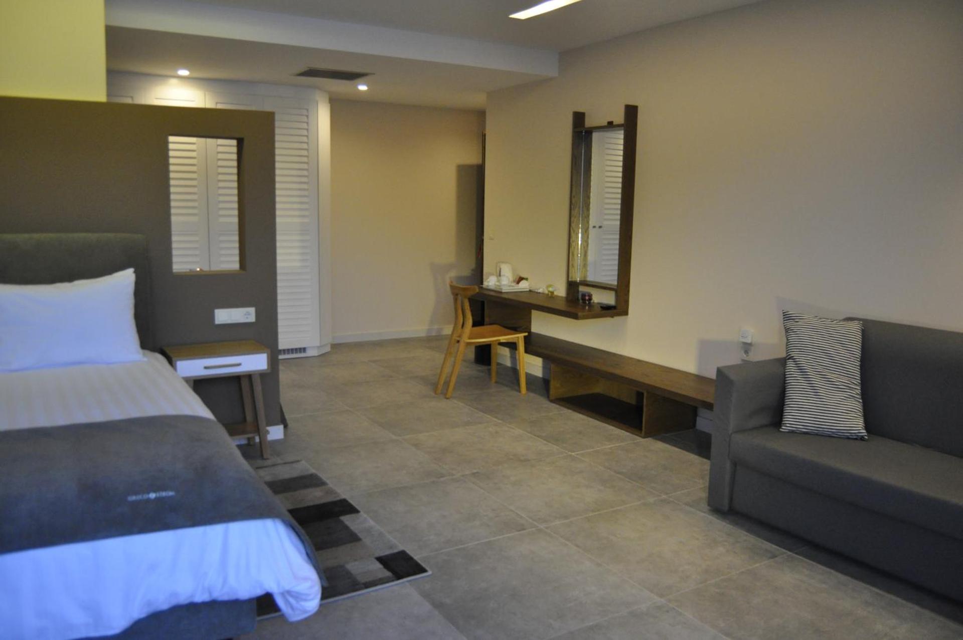 Minoa Hotel - Photo 14
