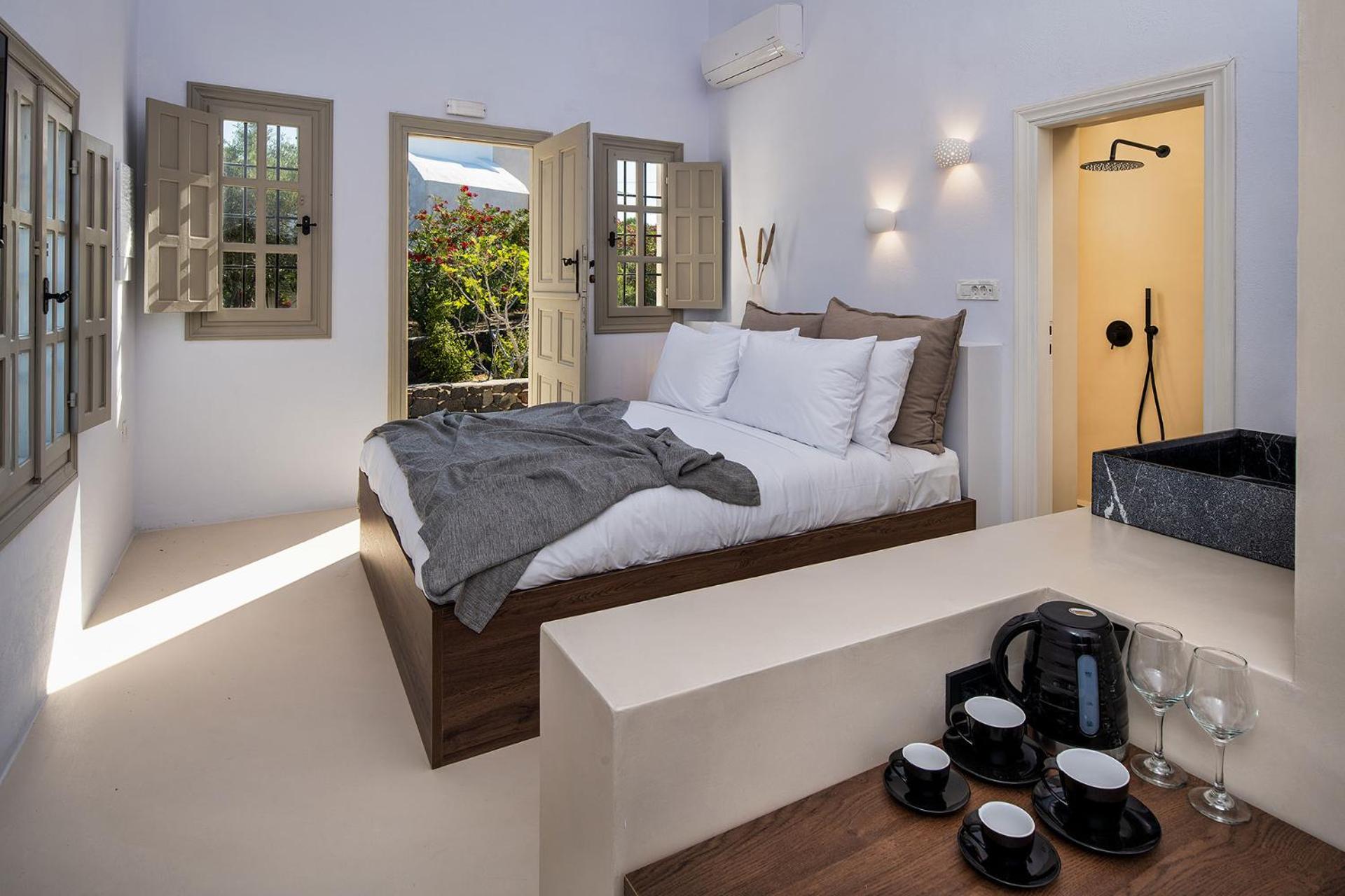 Santo Blue Santorini Caldera View Luxury Houses - Photo 37