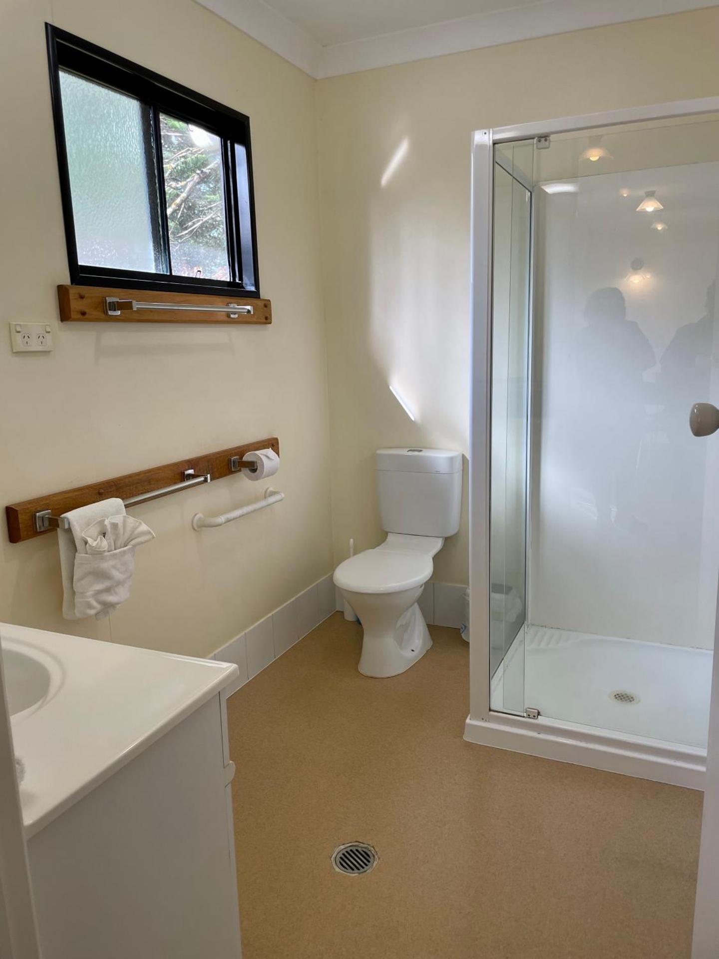 Governors Lodge - Photo 17