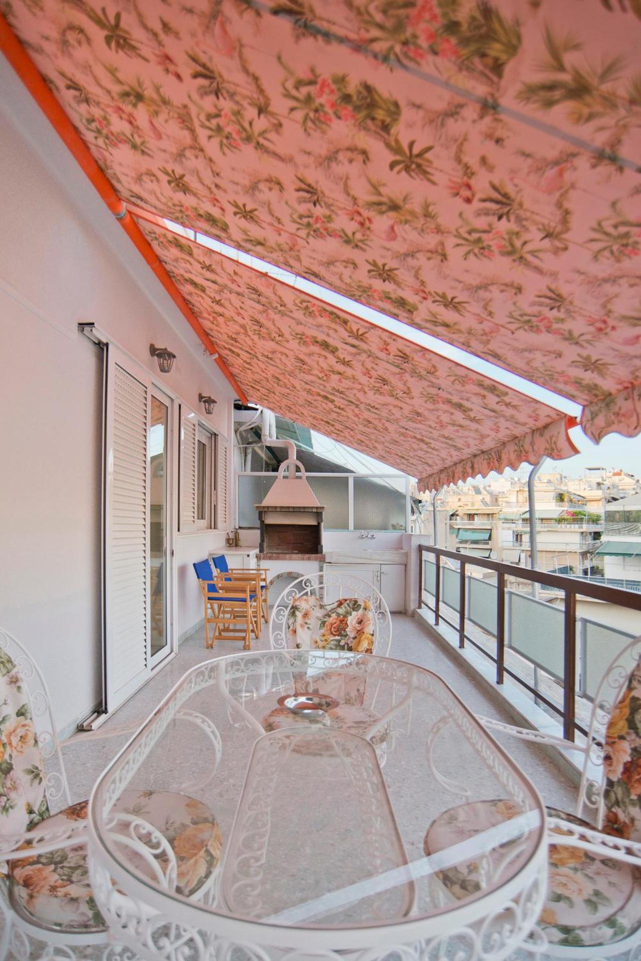 Kary's Acropolis View Luxury 2BR, 2 BA, Jacuzzi - Photo 11
