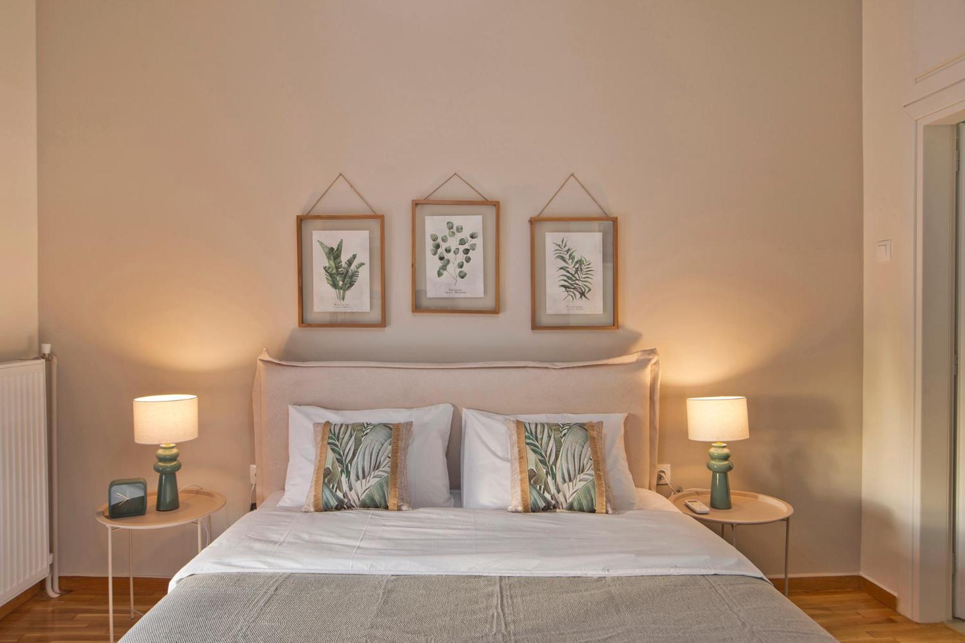 Kary's Acropolis View Luxury 2BR, 2 BA, Jacuzzi - Photo 18