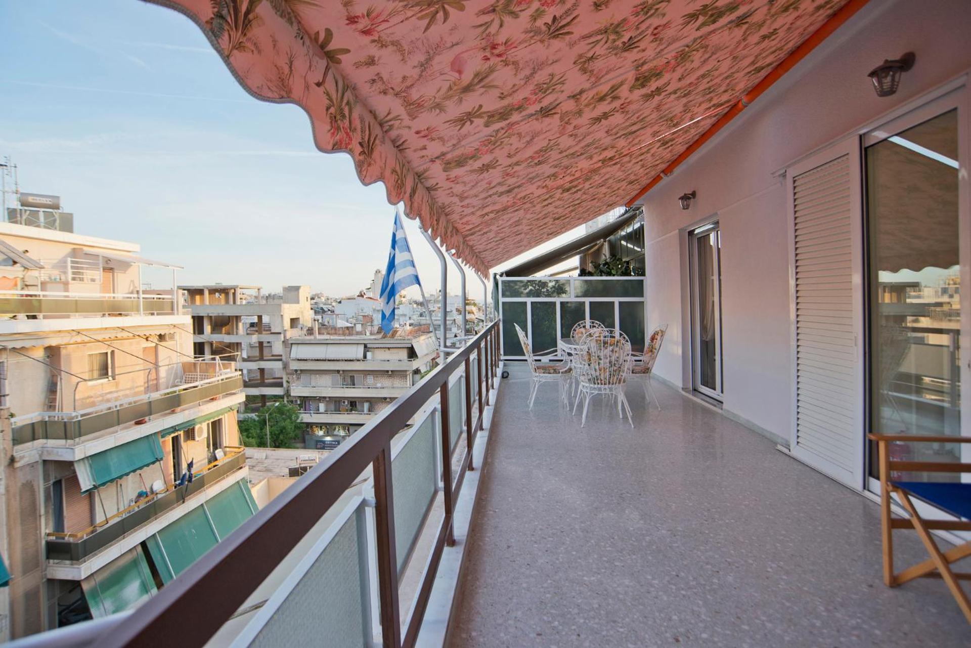 Kary's Acropolis View Luxury 2BR, 2 BA, Jacuzzi - Photo 15