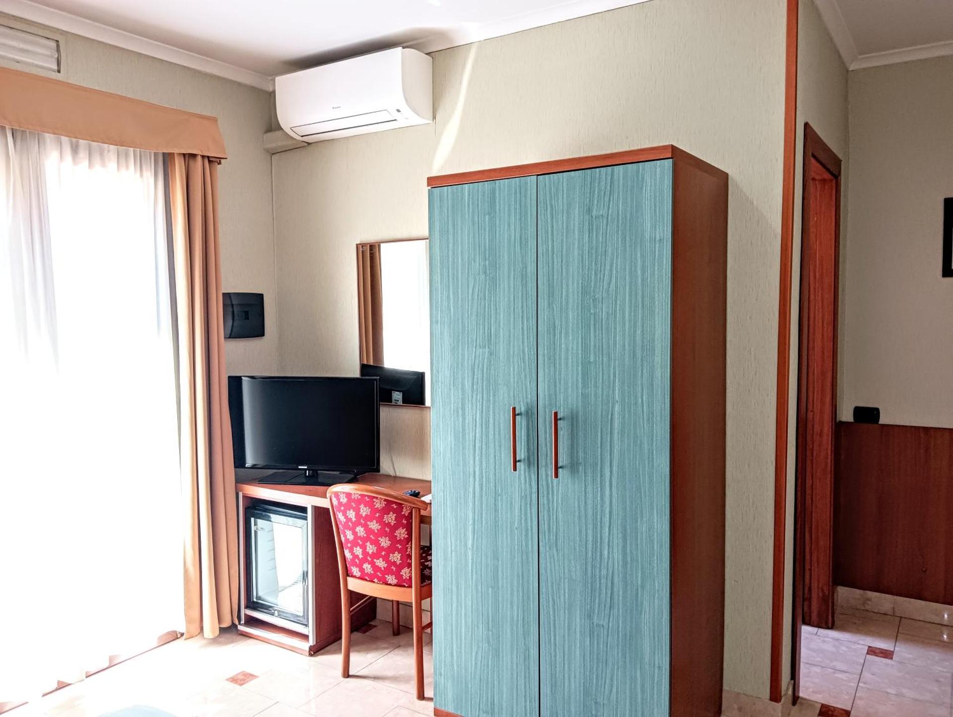 Hotel Riviera Fiumicino - Photo 11