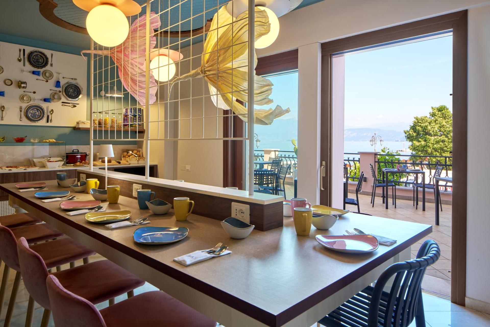 La Vista Postcard Hotel - Photo 14