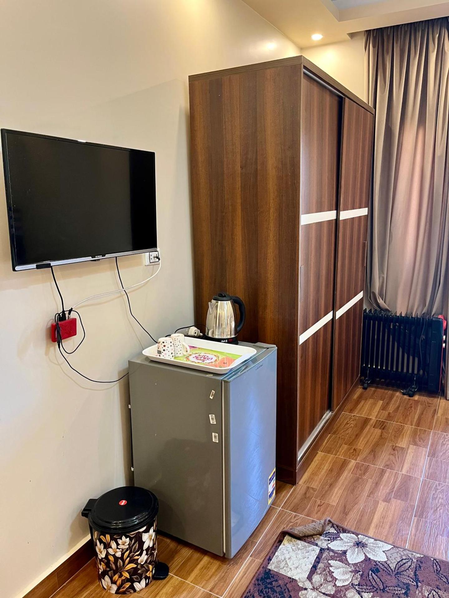 Luca Pyramids Inn - Photo 35