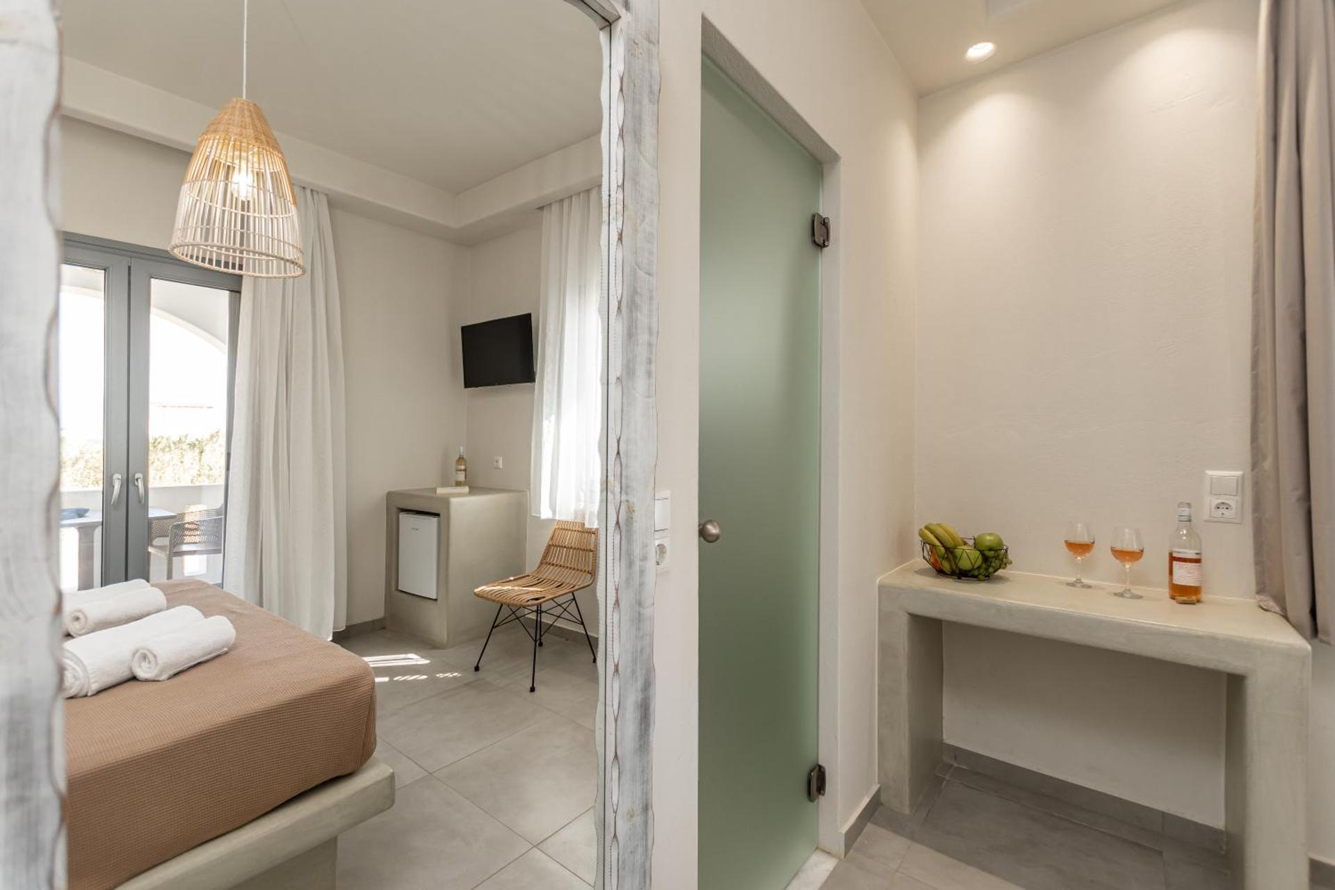 Plaka Hotel I - Photo 17