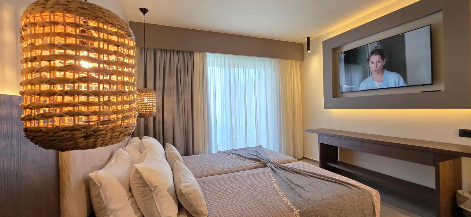 Cosmopolitan Hotel - Photo 28