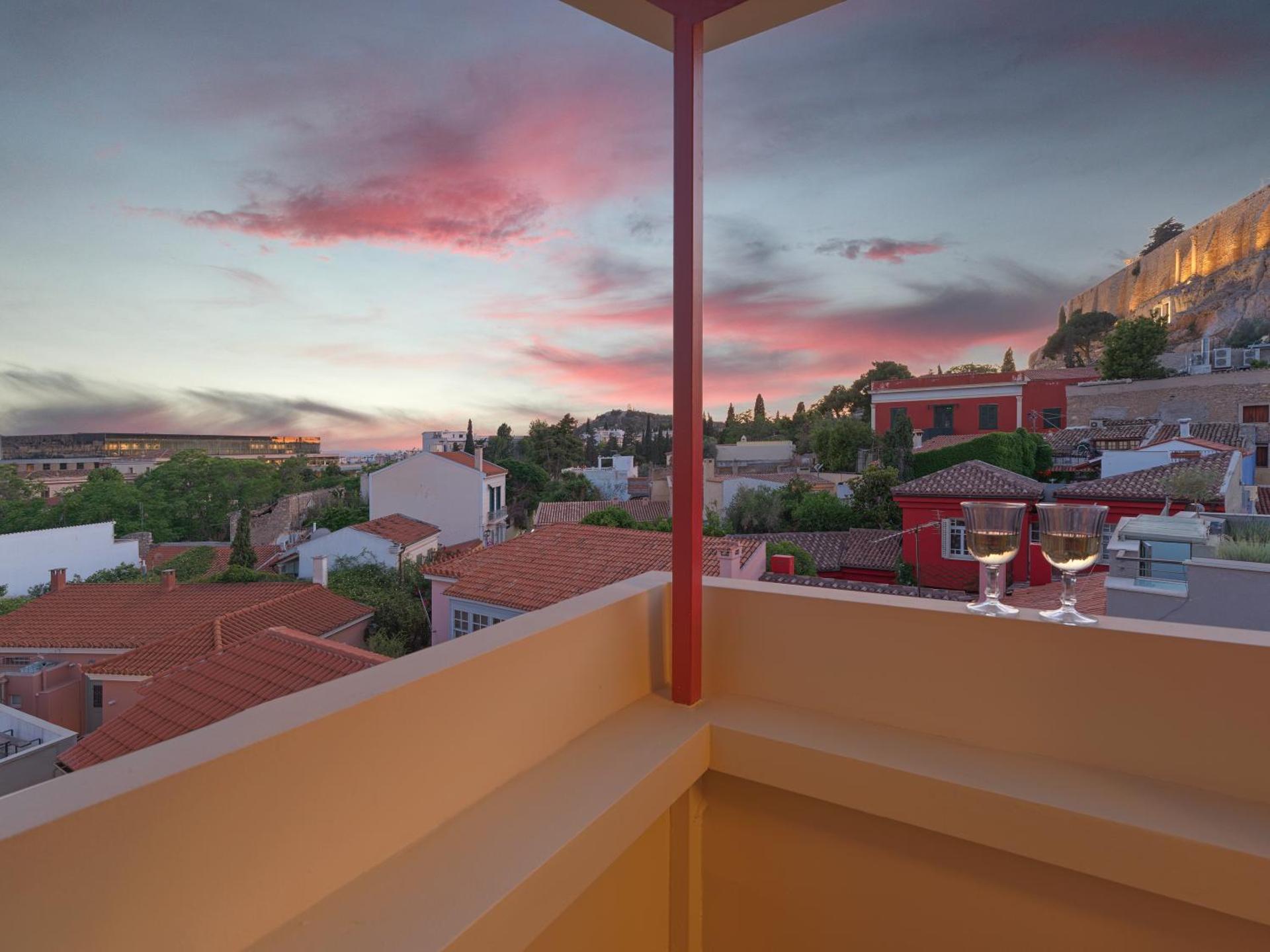 The Acropolis Window - Photo 98