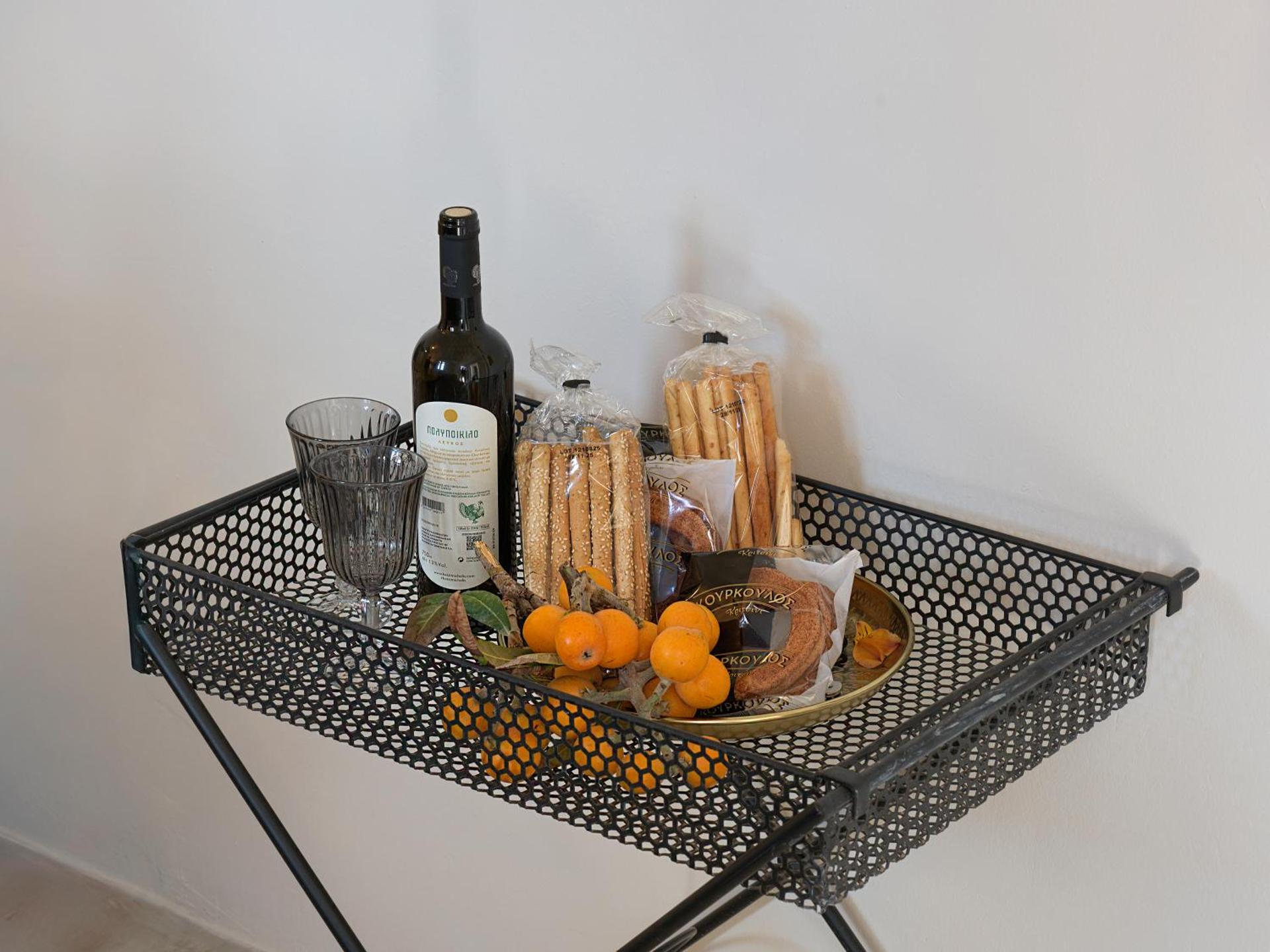 The Acropolis Window - Photo 26