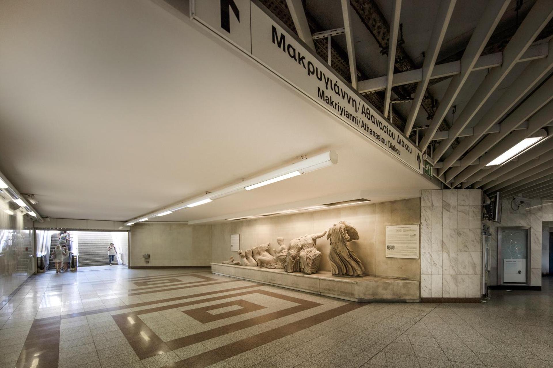 The Acropolis Window - Photo 23