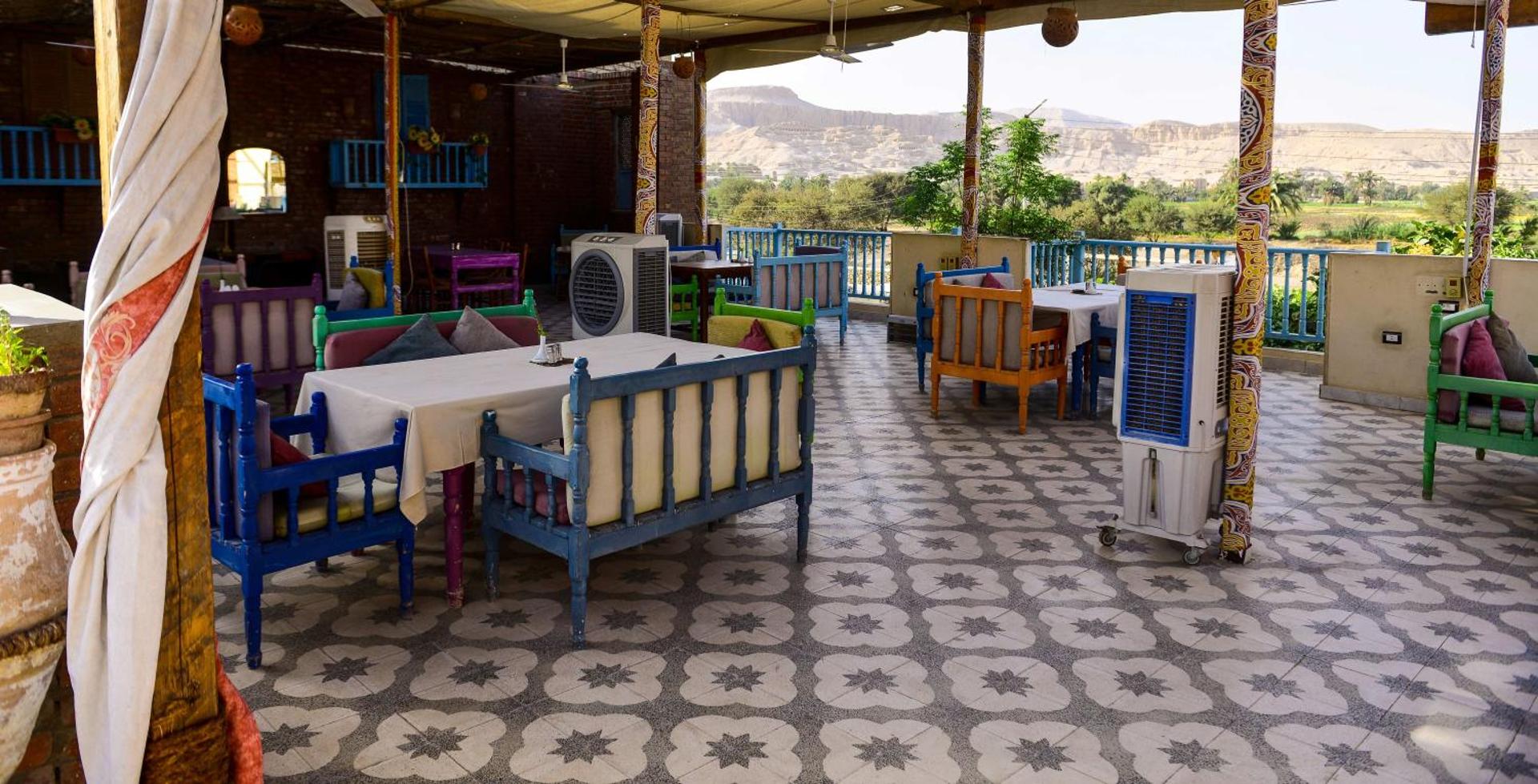 Flamingo Memnon Guest House - Photo 4